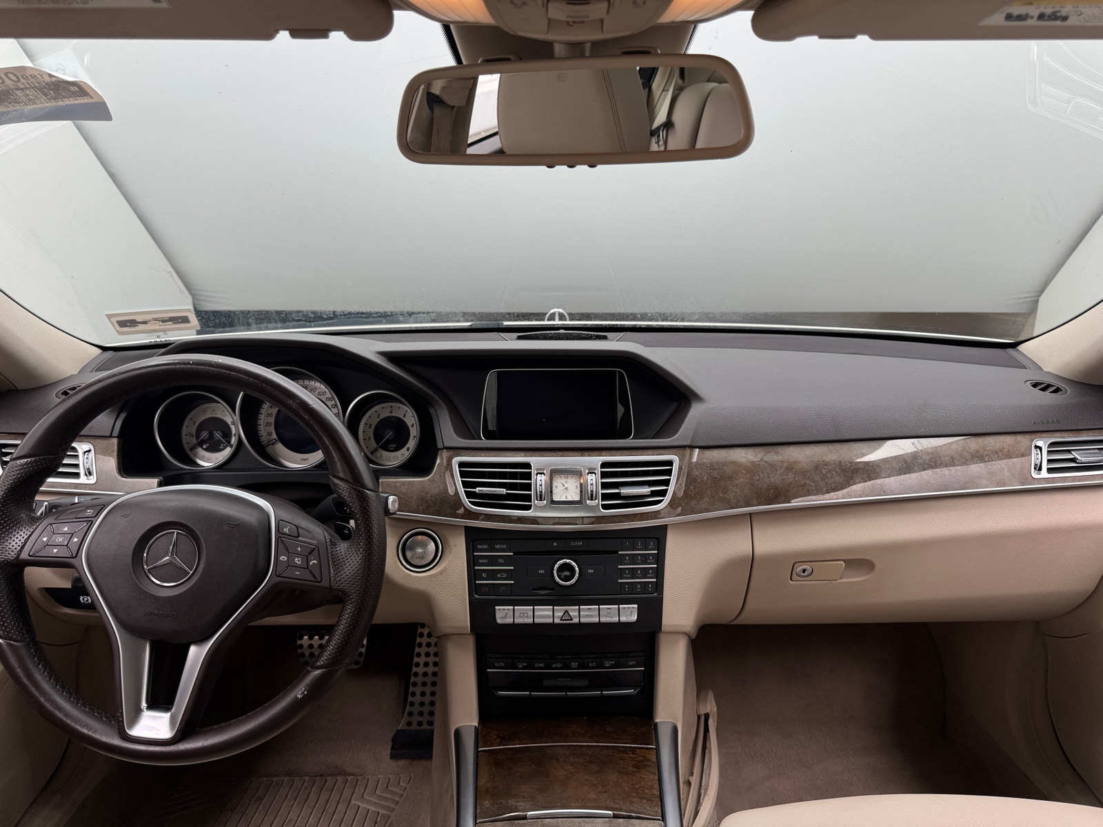 Thumbnail: 2016 Mercedes-Benz E-Class - 2