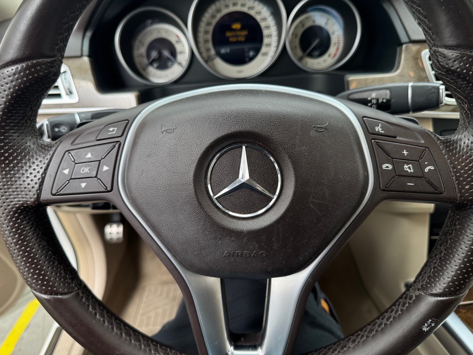 Thumbnail: 2016 Mercedes-Benz E-Class - 4
