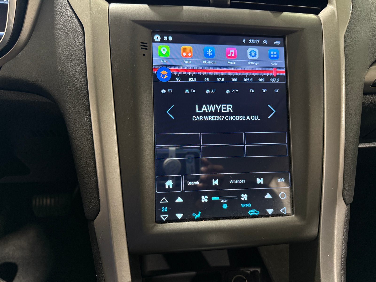 Thumbnail: 2014 Ford Fusion - 4