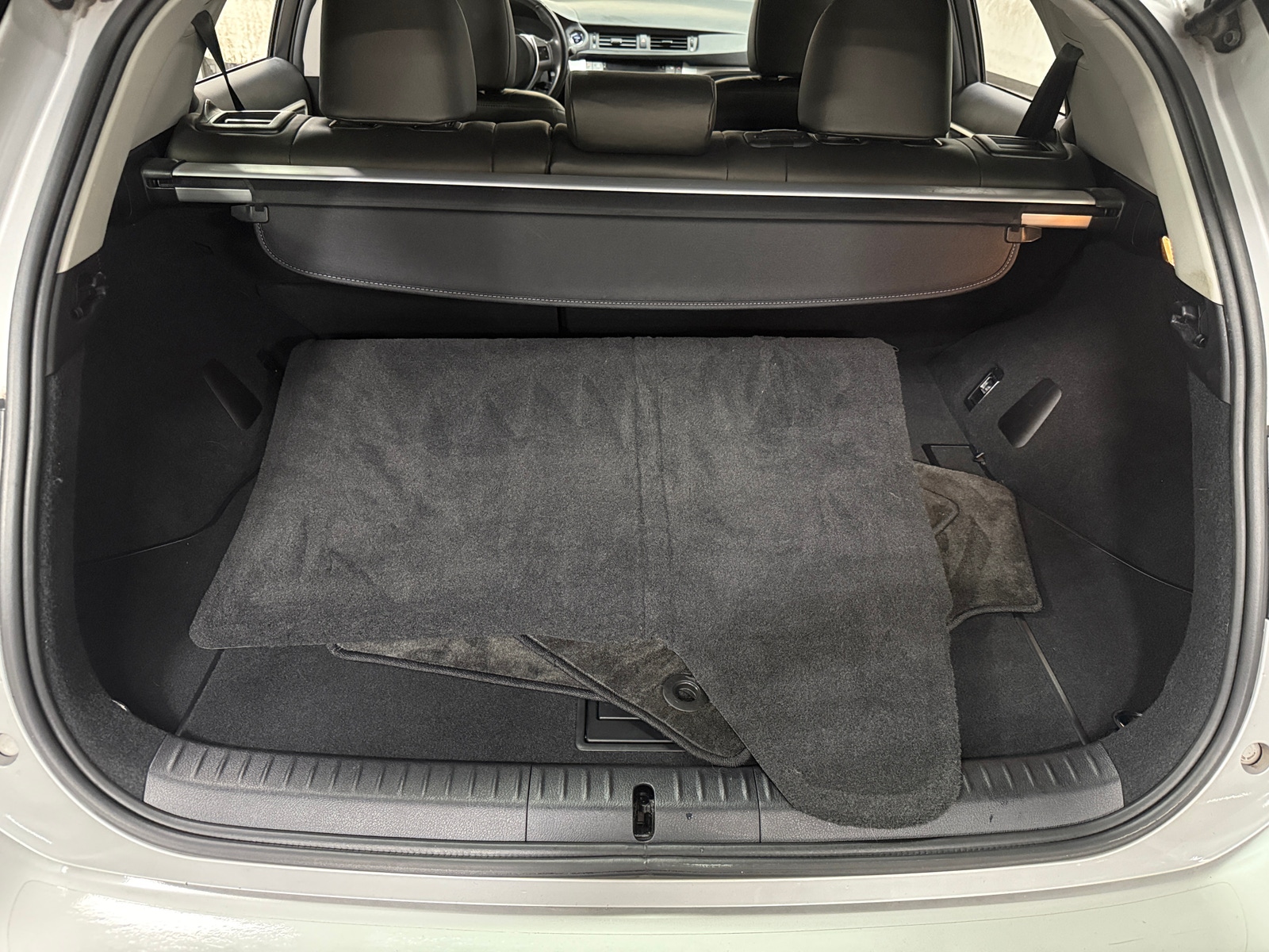 Thumbnail: 2011 Lexus CT - 6