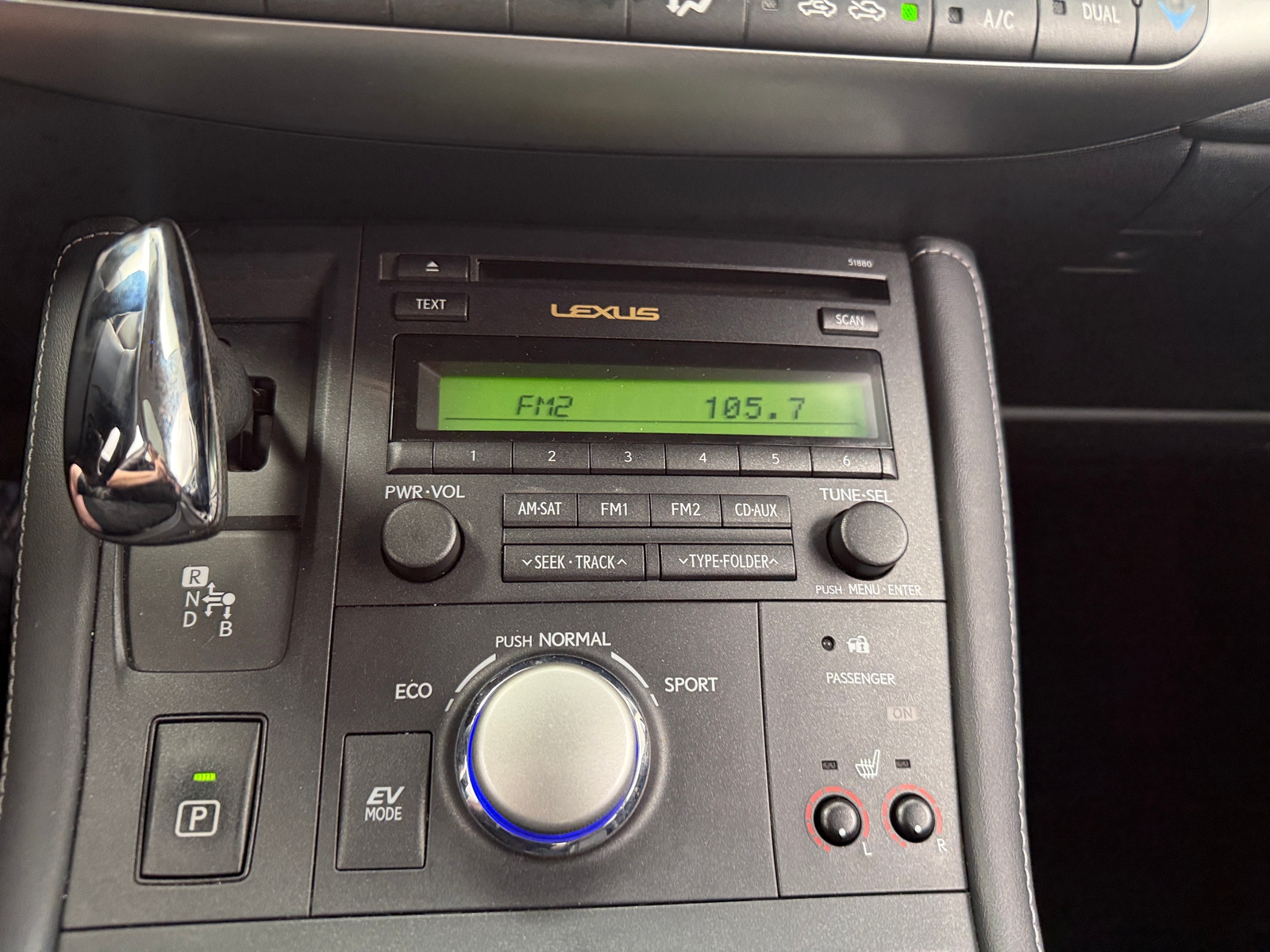 Thumbnail: 2011 Lexus CT - 3