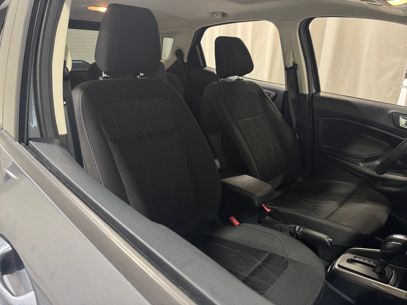 Thumbnail: 2018 Ford EcoSport - 2