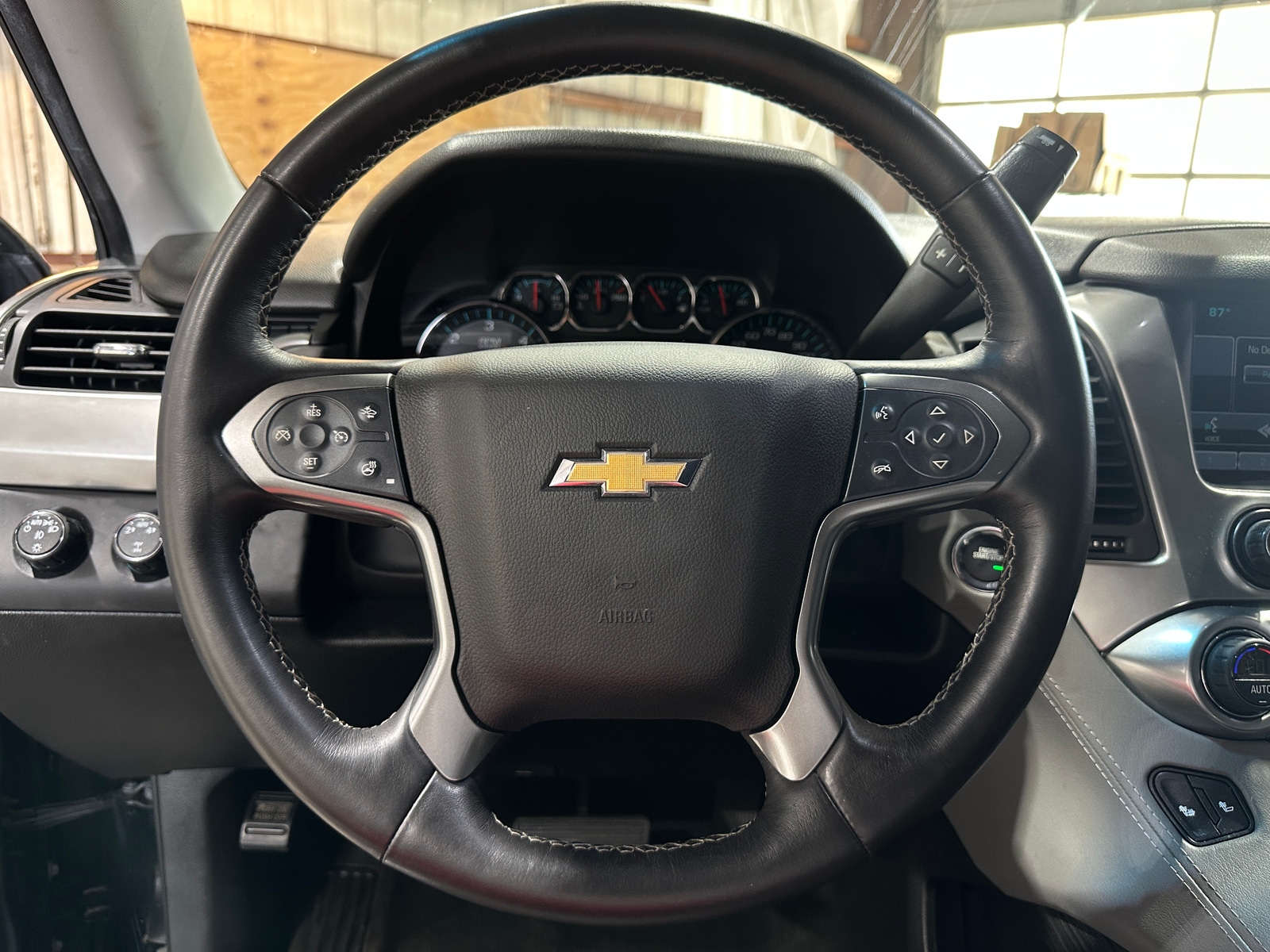 Thumbnail: 2015 Chevrolet Tahoe - 5