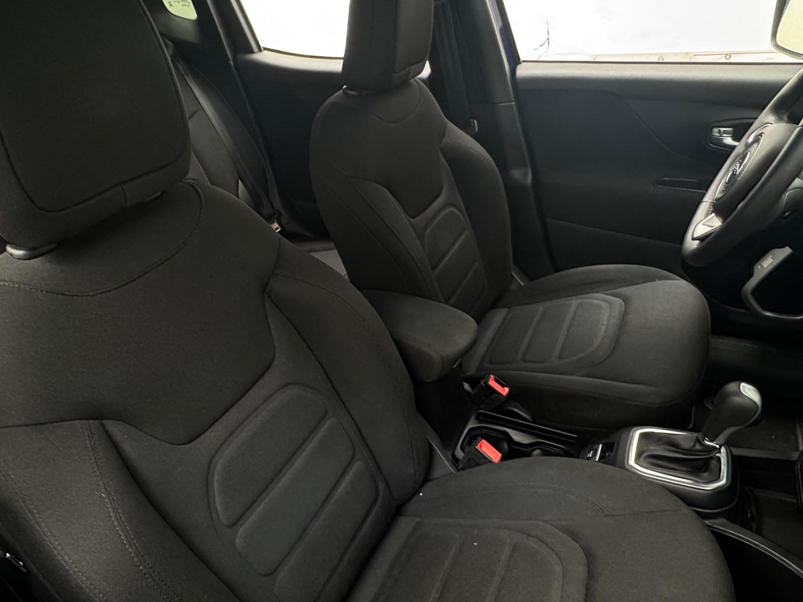 Thumbnail: 2019 Jeep Renegade - 2