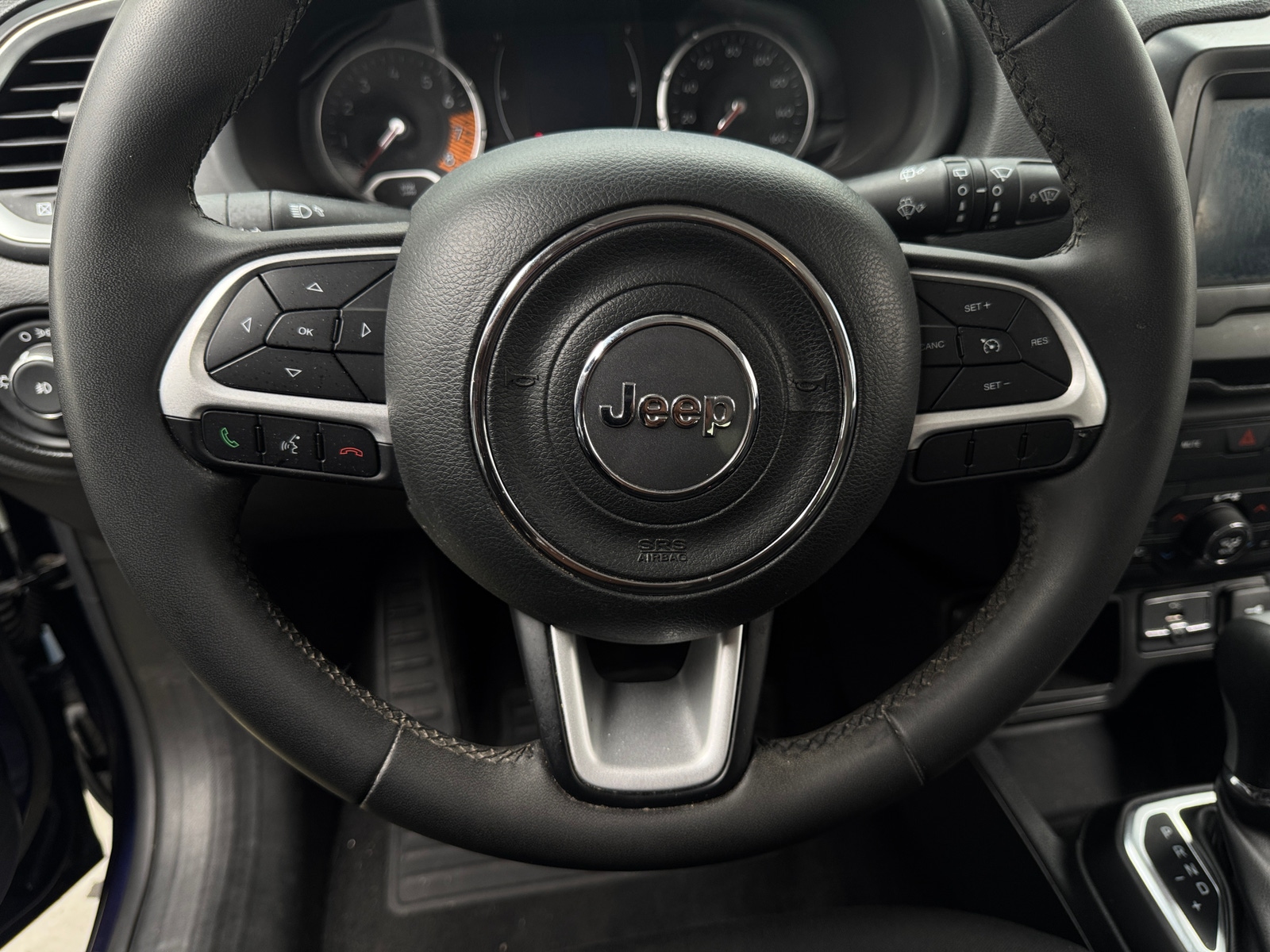 Thumbnail: 2019 Jeep Renegade - 5