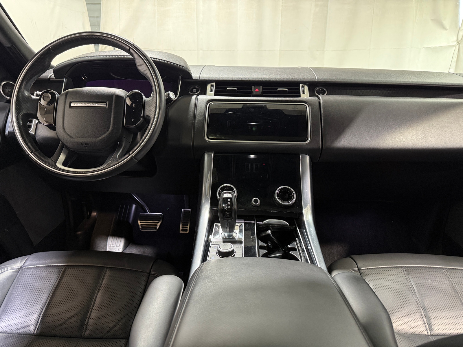 Thumbnail: 2020 Land Rover Range Rover Sport - 2