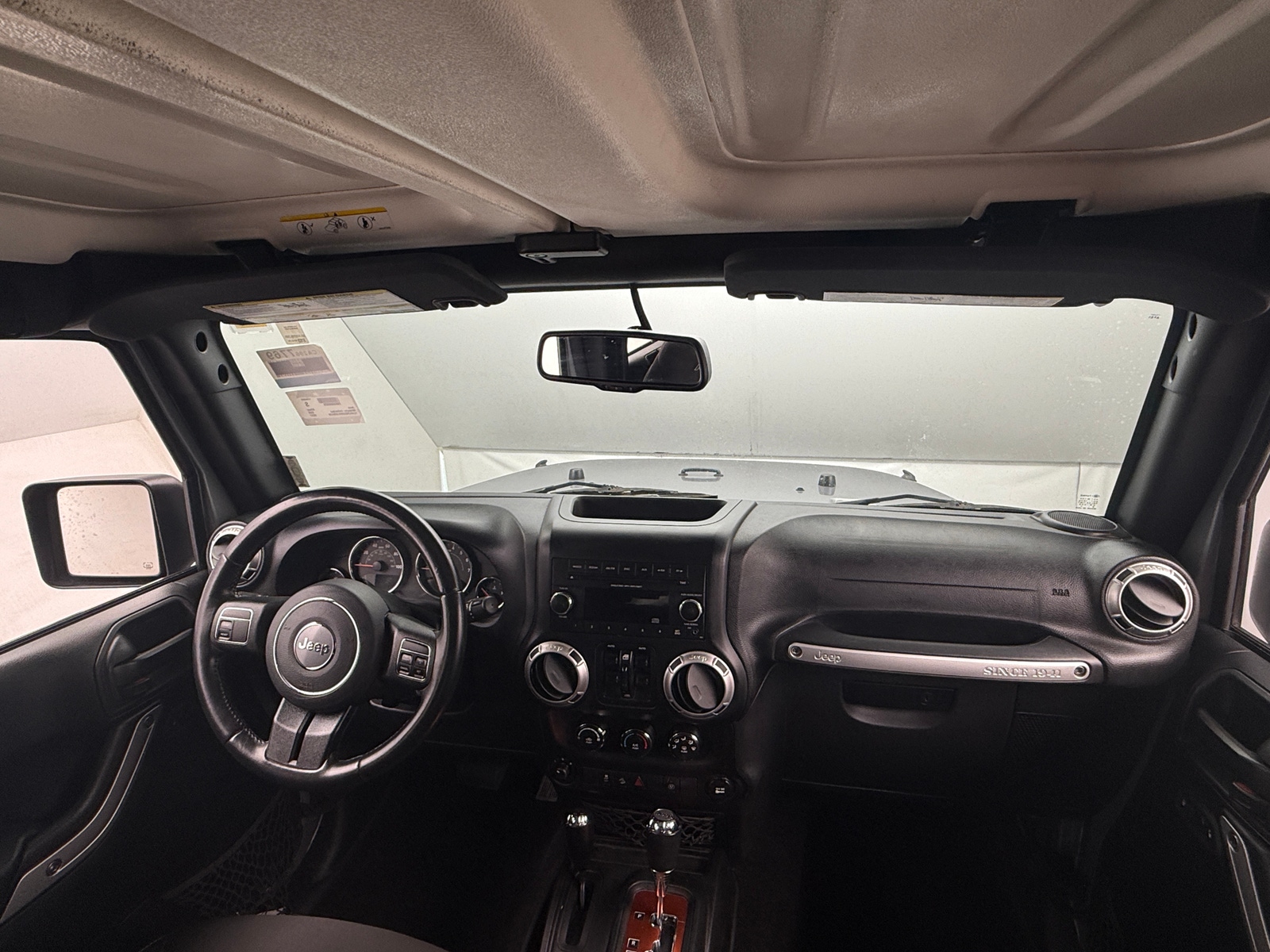 Thumbnail: 2017 Jeep Wrangler - 3