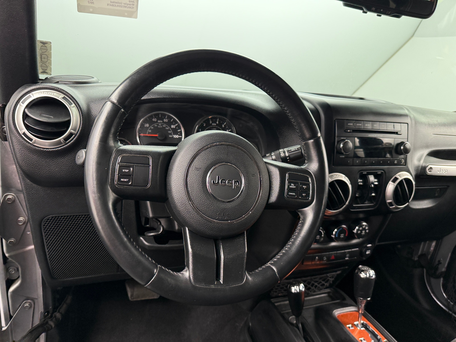 Thumbnail: 2017 Jeep Wrangler - 5
