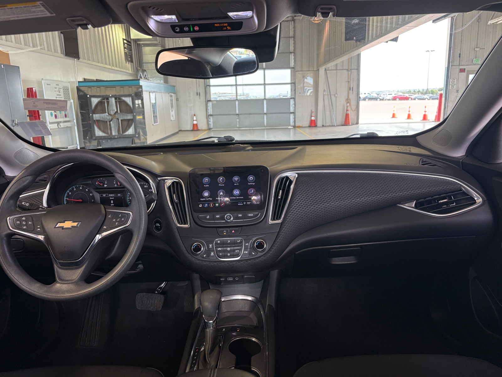 Thumbnail: 2021 Chevrolet Malibu - 3