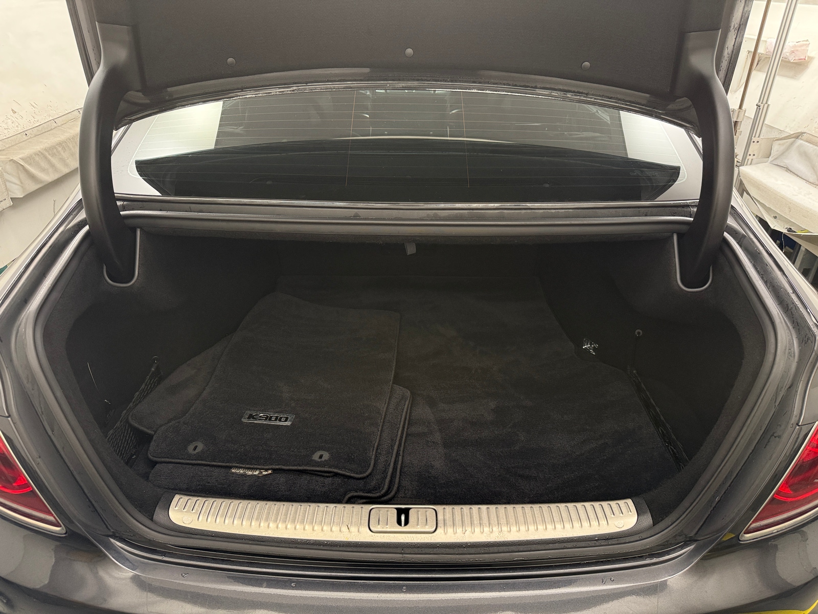 Thumbnail: 2020 Kia K900 - 6