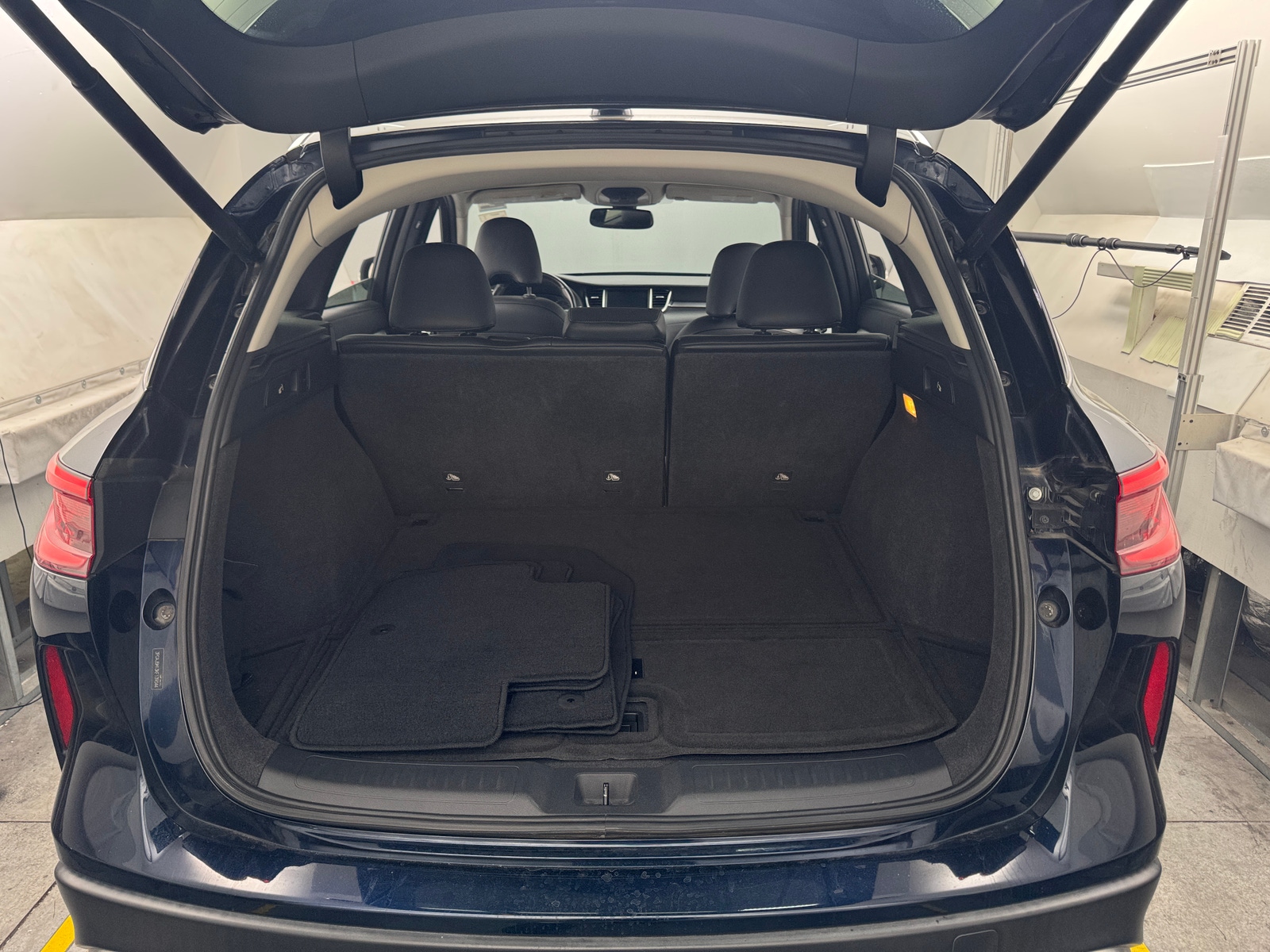 Thumbnail: 2019 INFINITI QX50 - 6