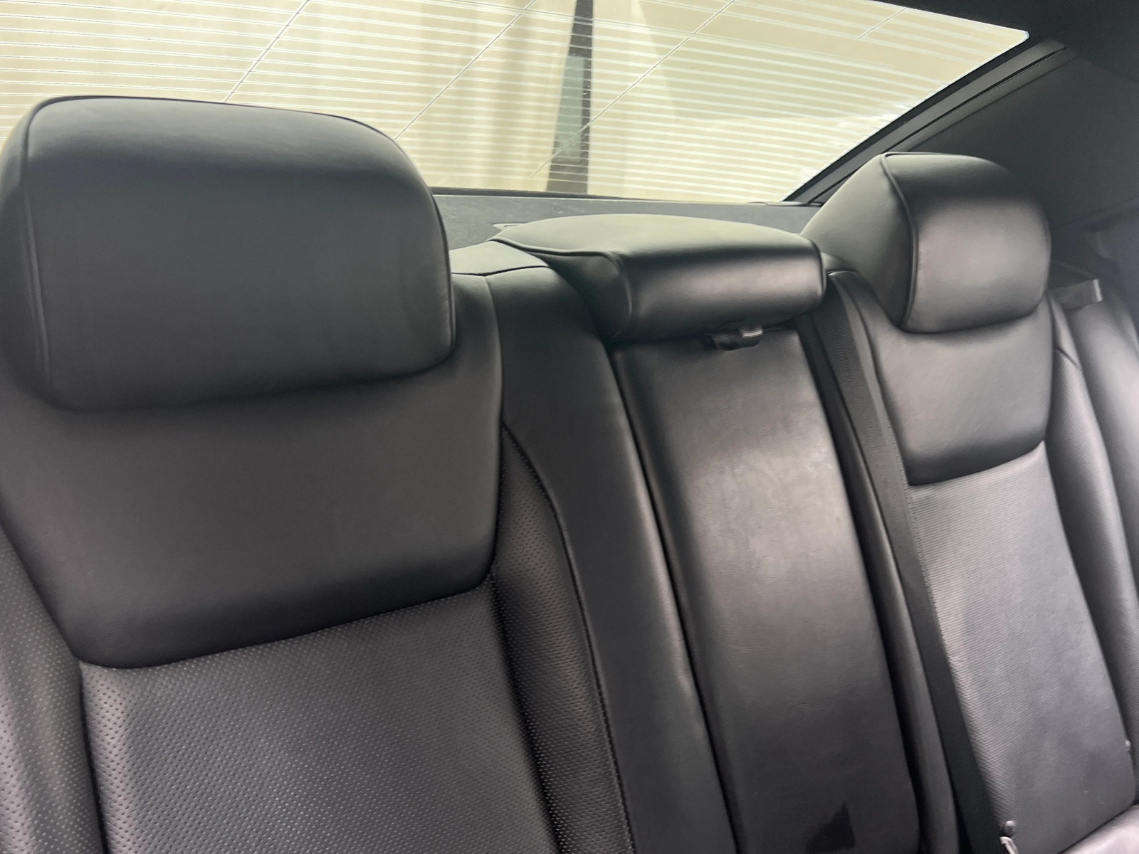 Thumbnail: 2013 Chrysler 300 - 5