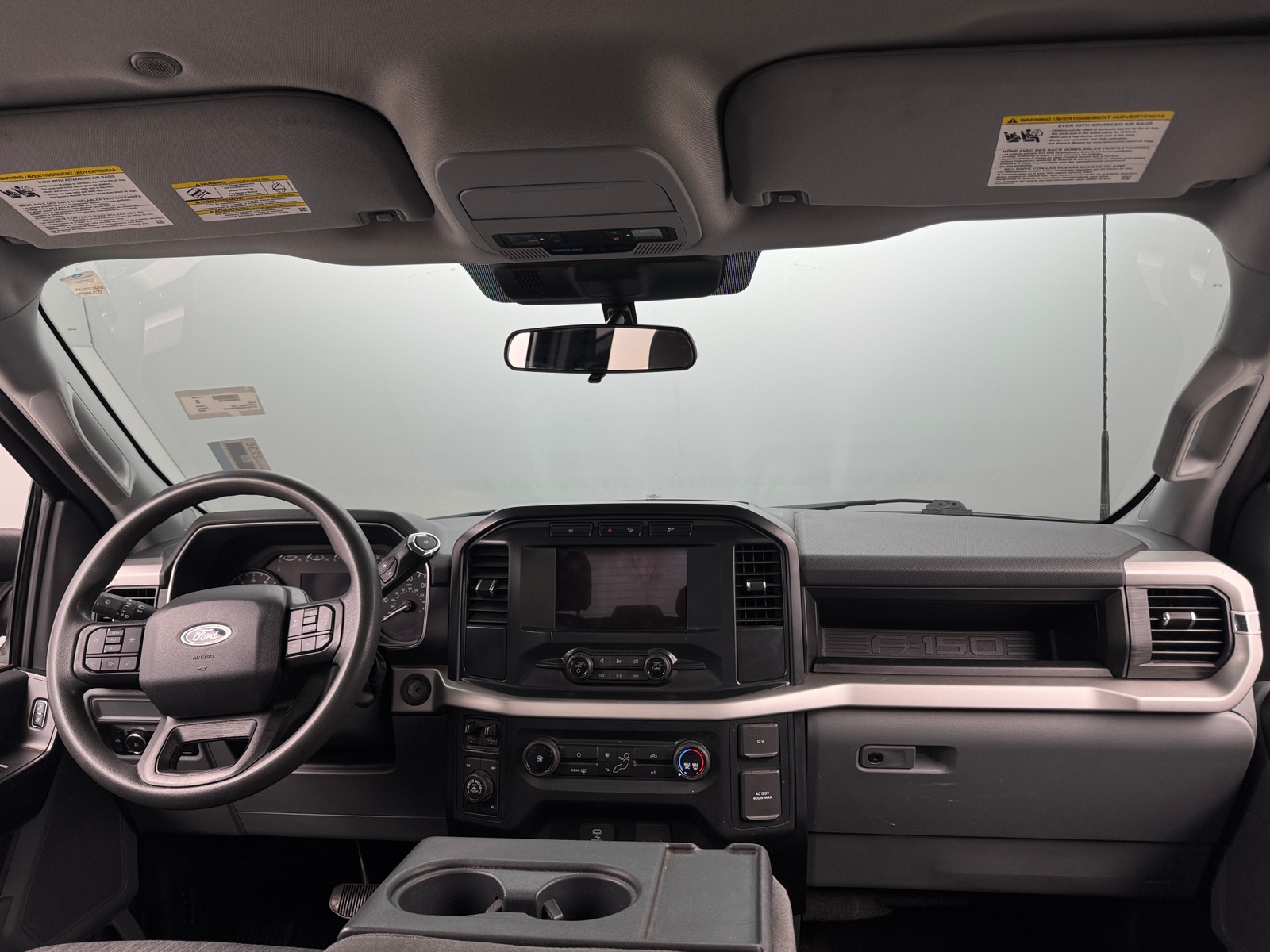 Thumbnail: 2022 Ford Econoline - 3