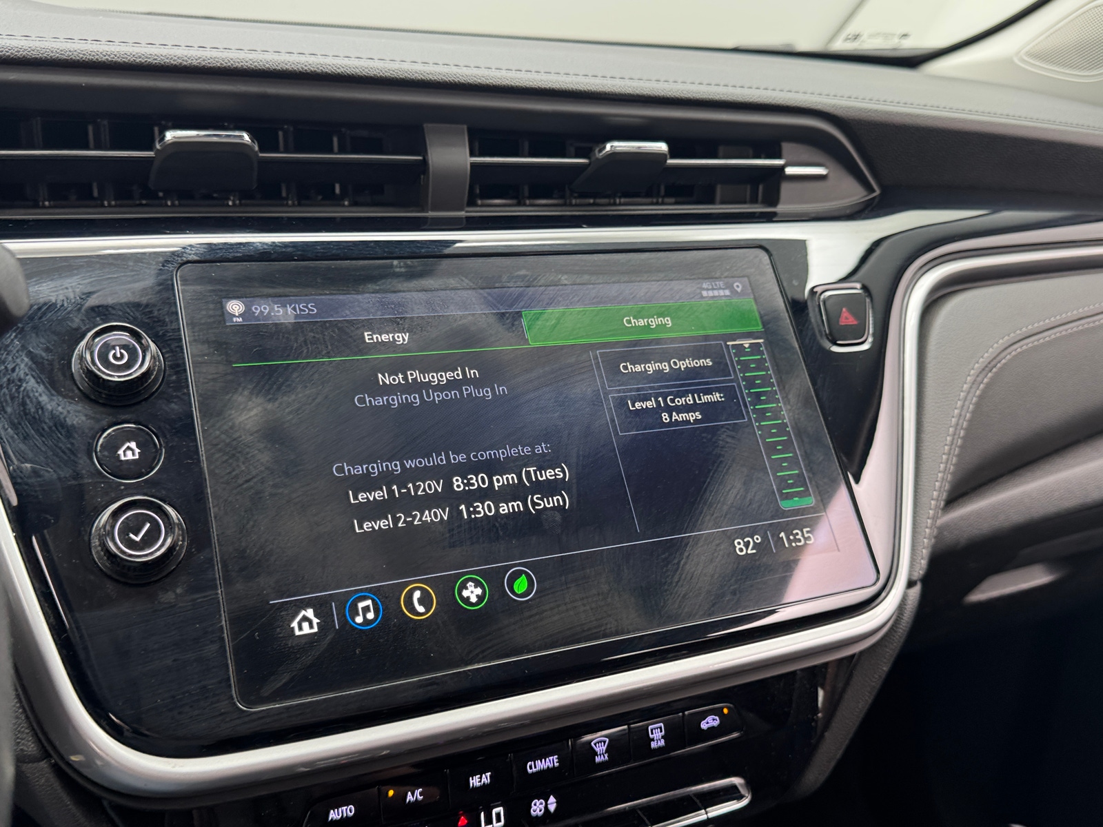 Thumbnail: 2022 Chevrolet Bolt EUV - 4