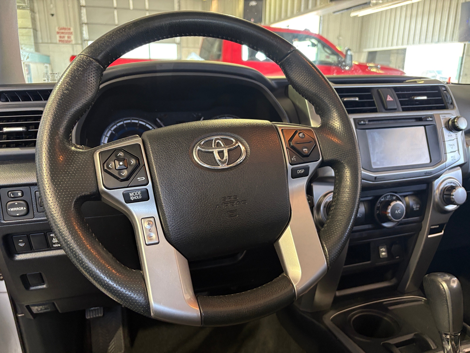 Thumbnail: 2015 Toyota 4Runner - 4