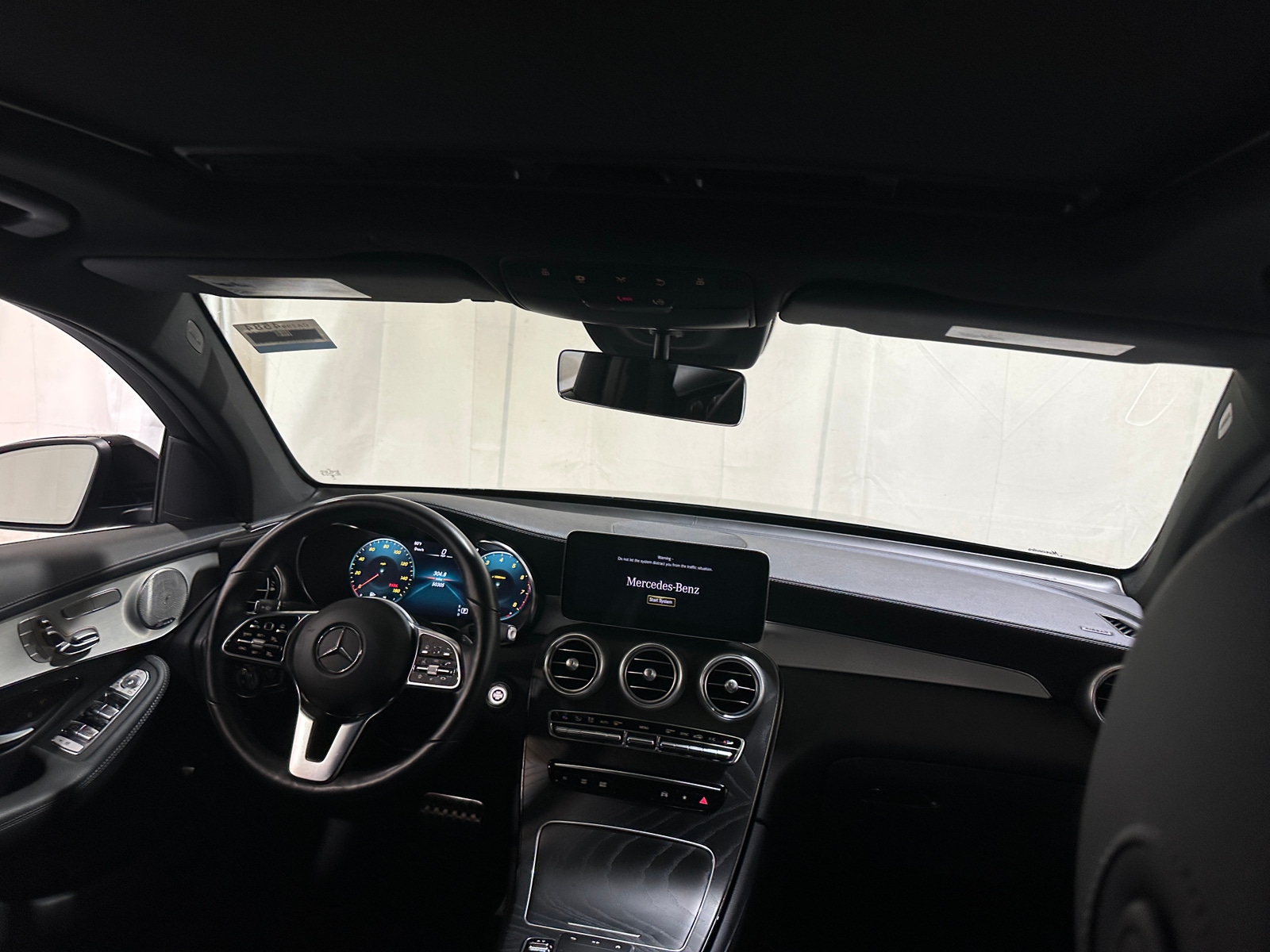 Thumbnail: 2023 Mercedes-Benz GLC - 2