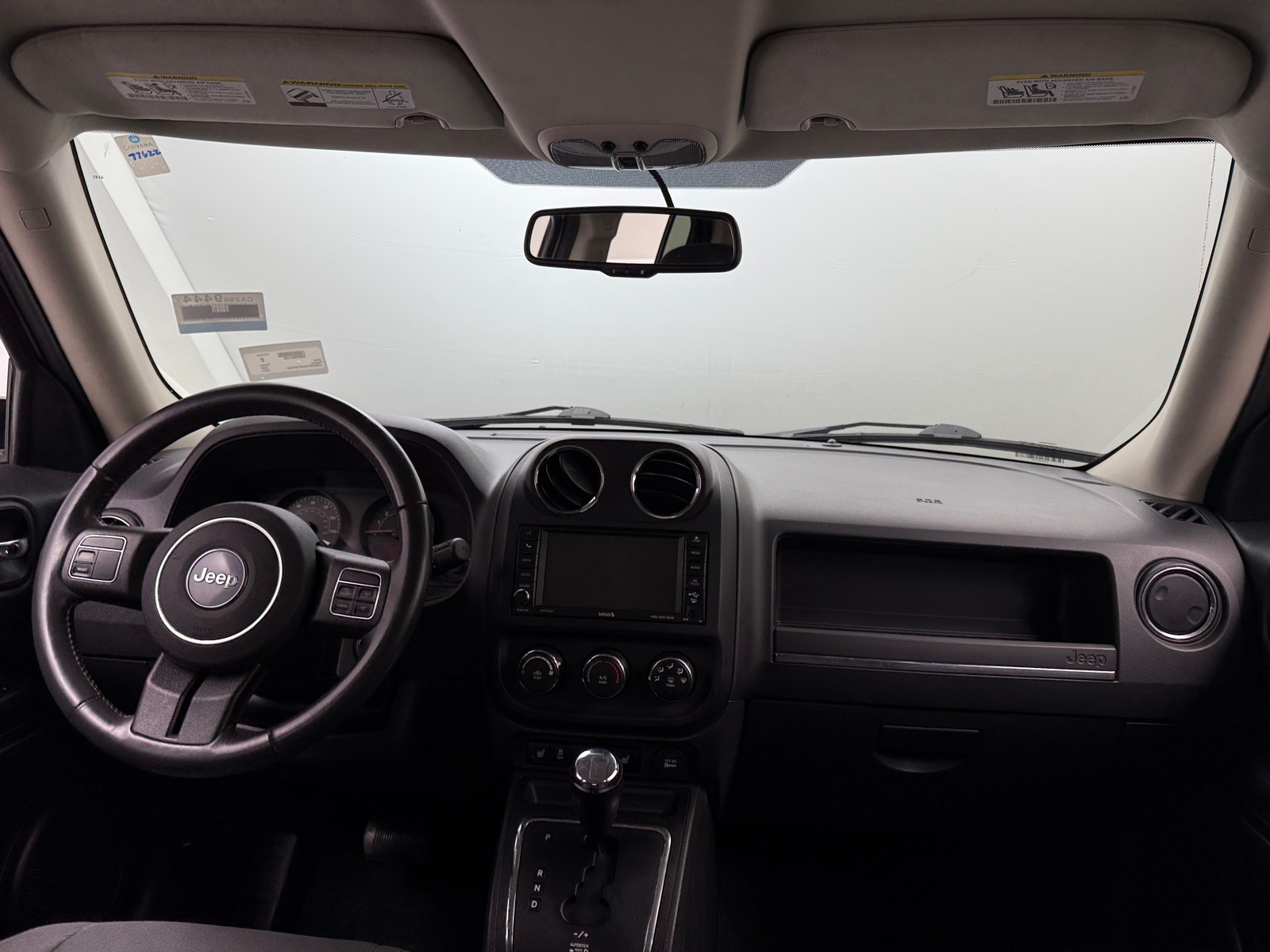 Thumbnail: 2017 Jeep Patriot - 3