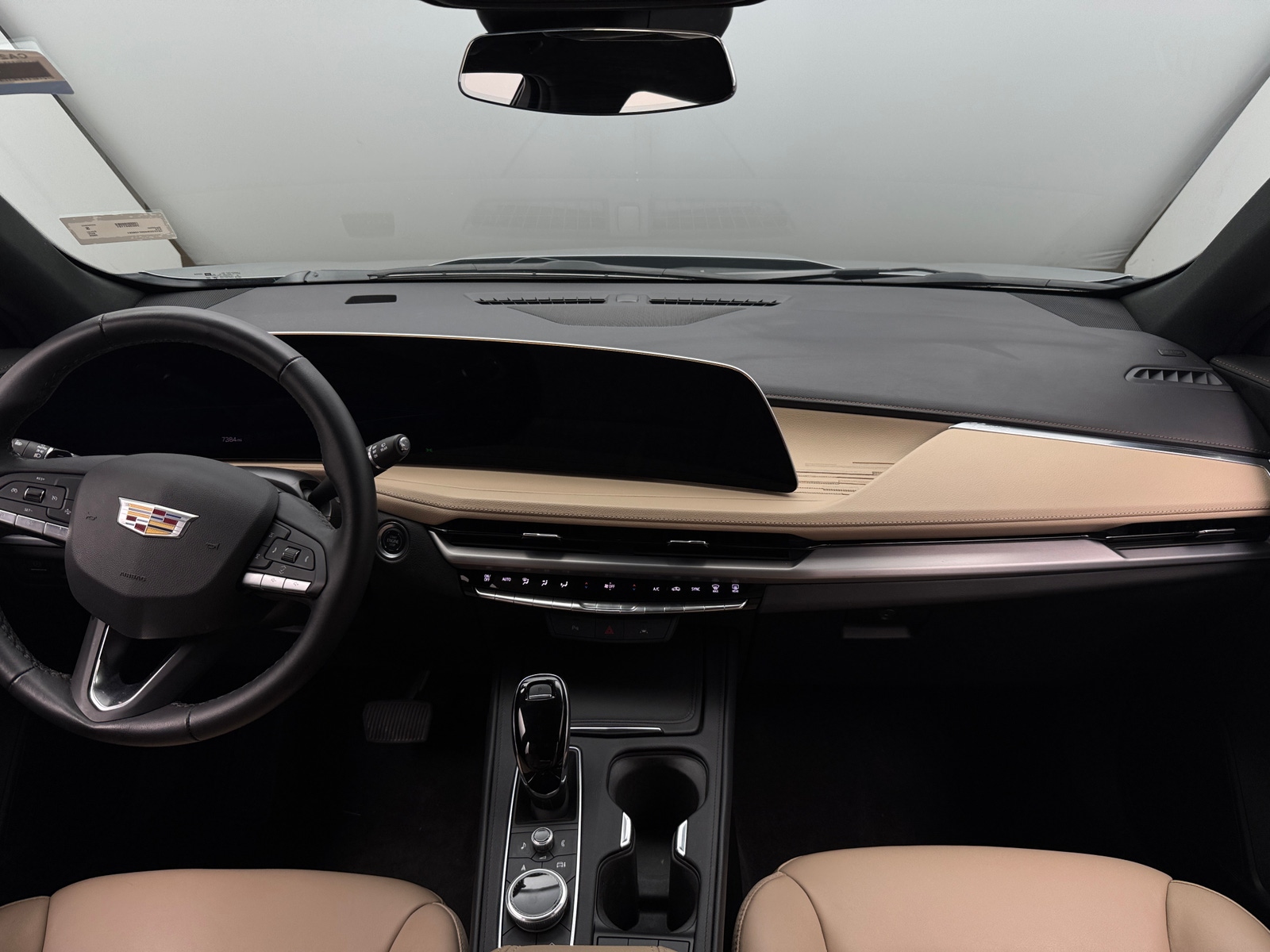 Thumbnail: 2025 Cadillac XT4 - 2