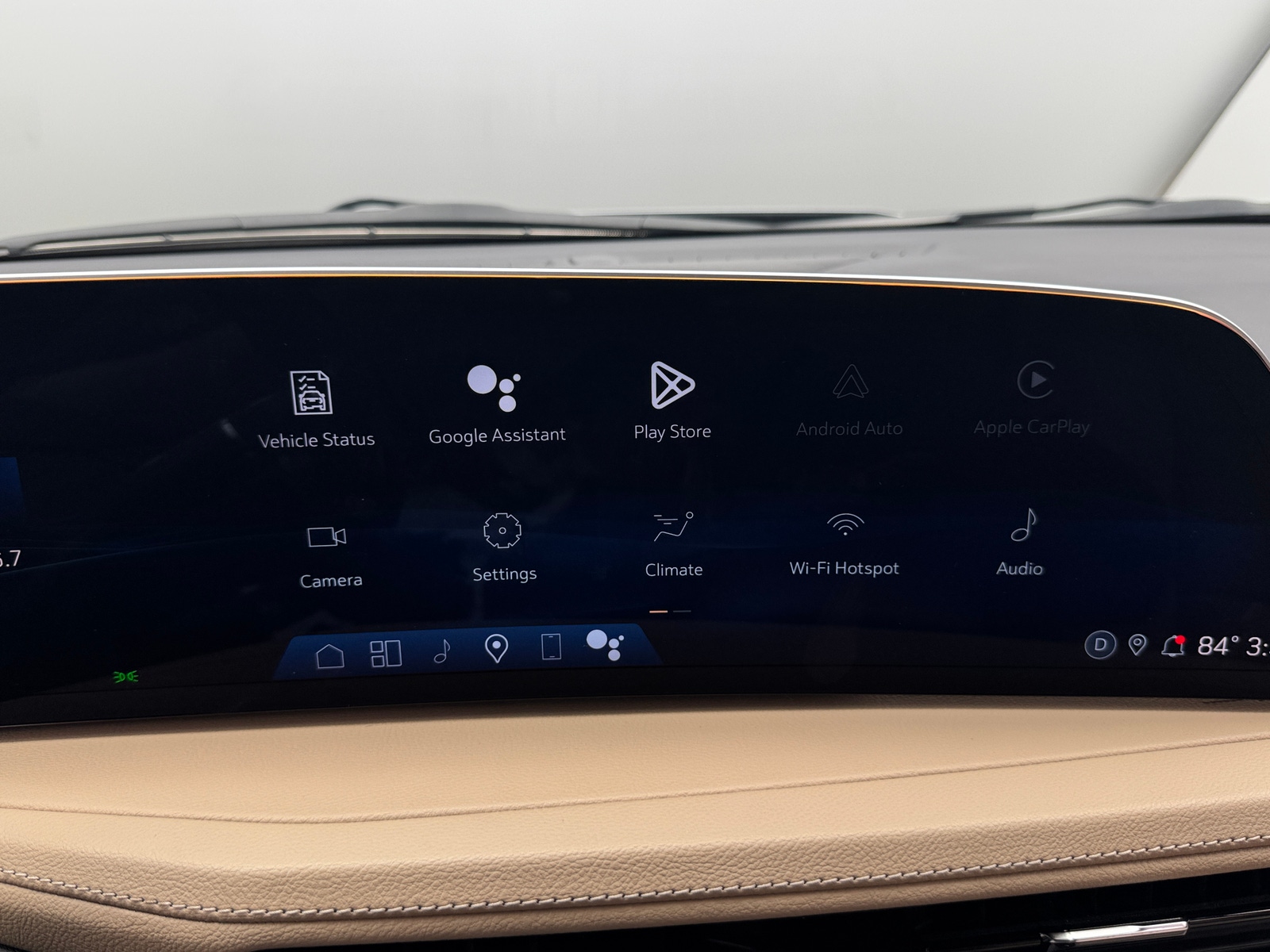 Thumbnail: 2025 Cadillac XT4 - 3