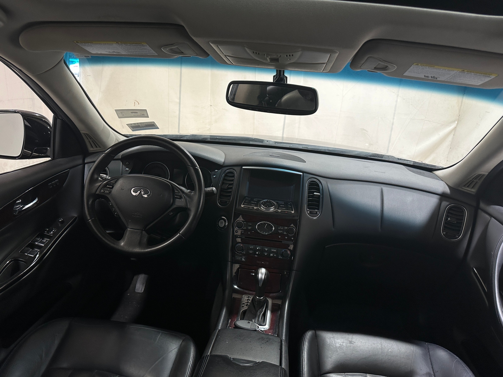 Thumbnail: 2017 INFINITI QX50 - 2