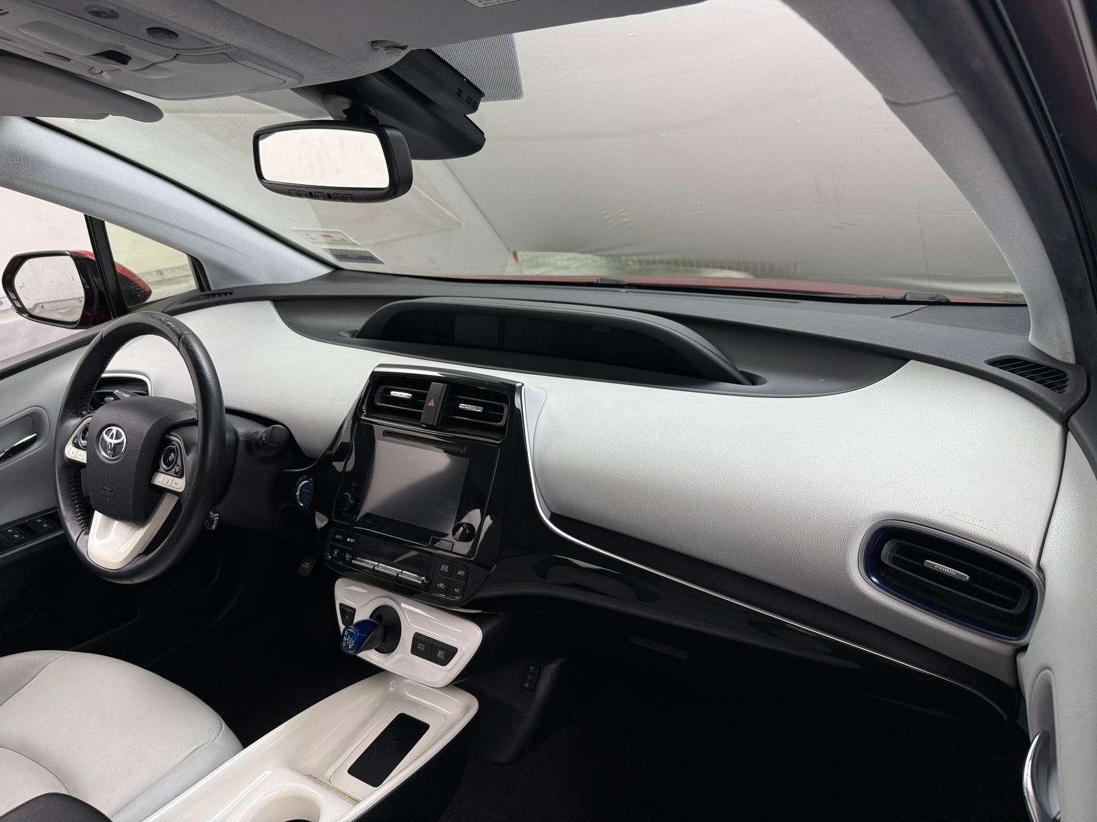 Thumbnail: 2017 Toyota Prius - 2