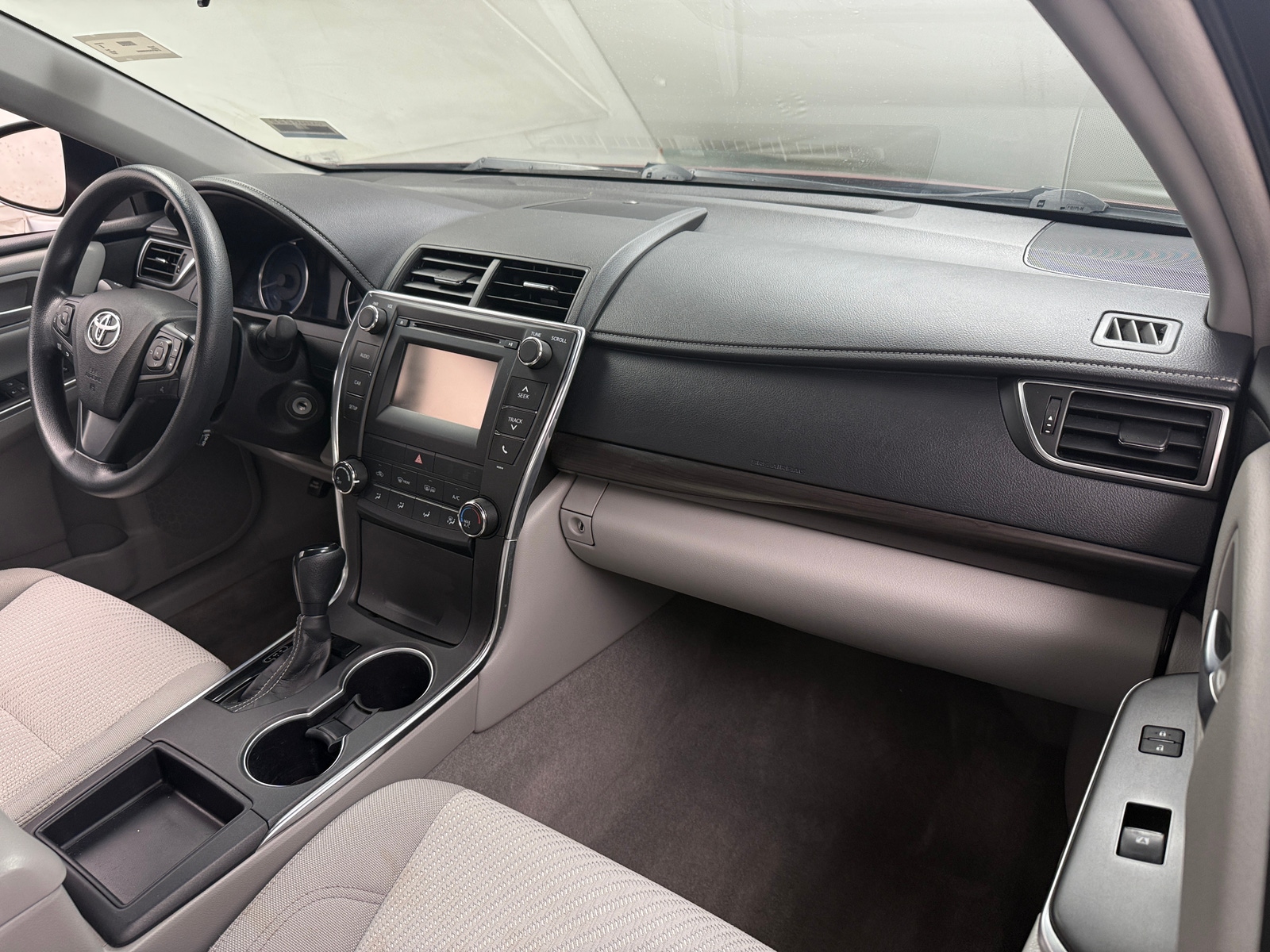 Thumbnail: 2017 Toyota Camry - 3
