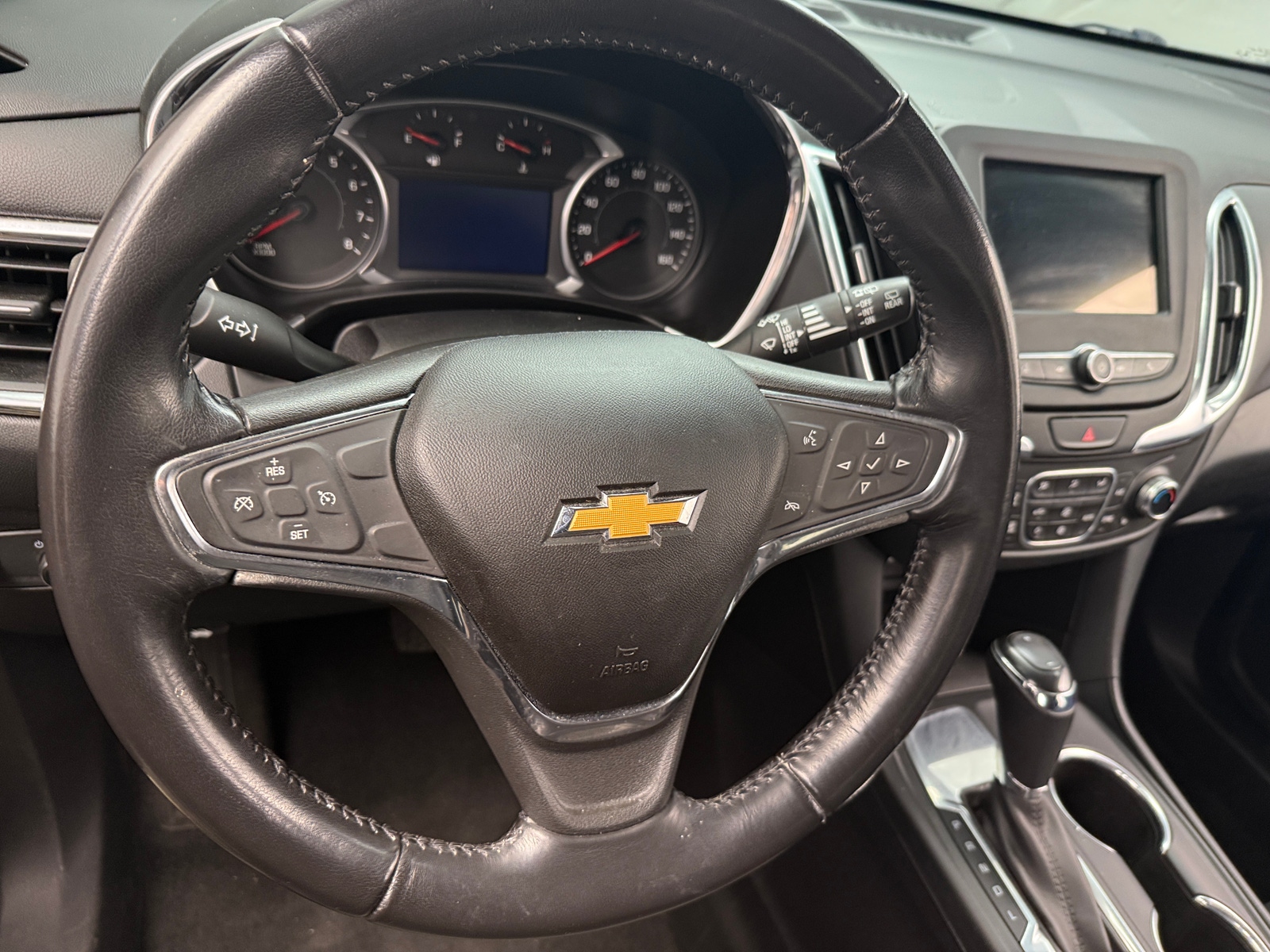 Thumbnail: 2019 Chevrolet Equinox - 5