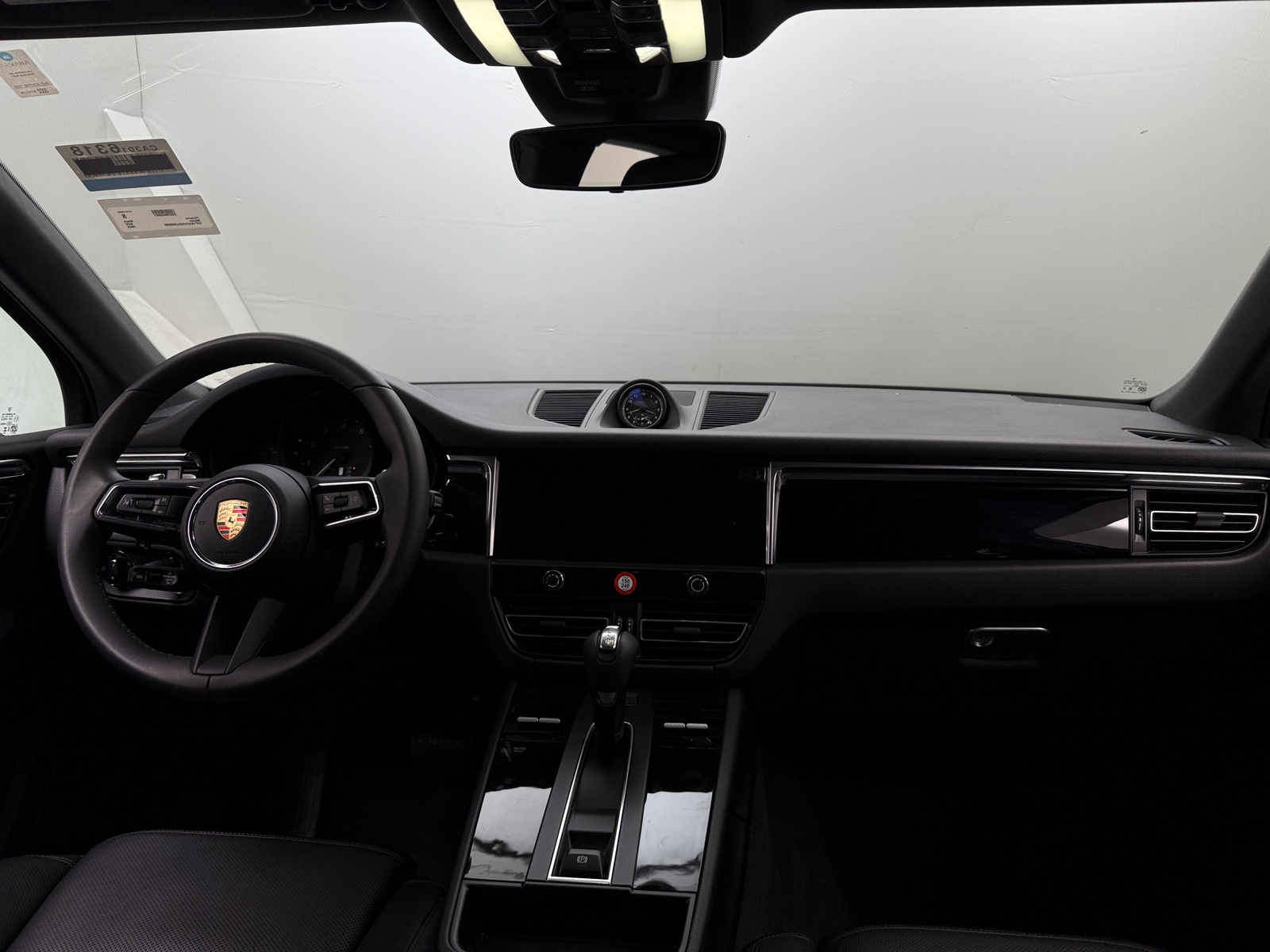 Thumbnail: 2025 Porsche Macan - 2