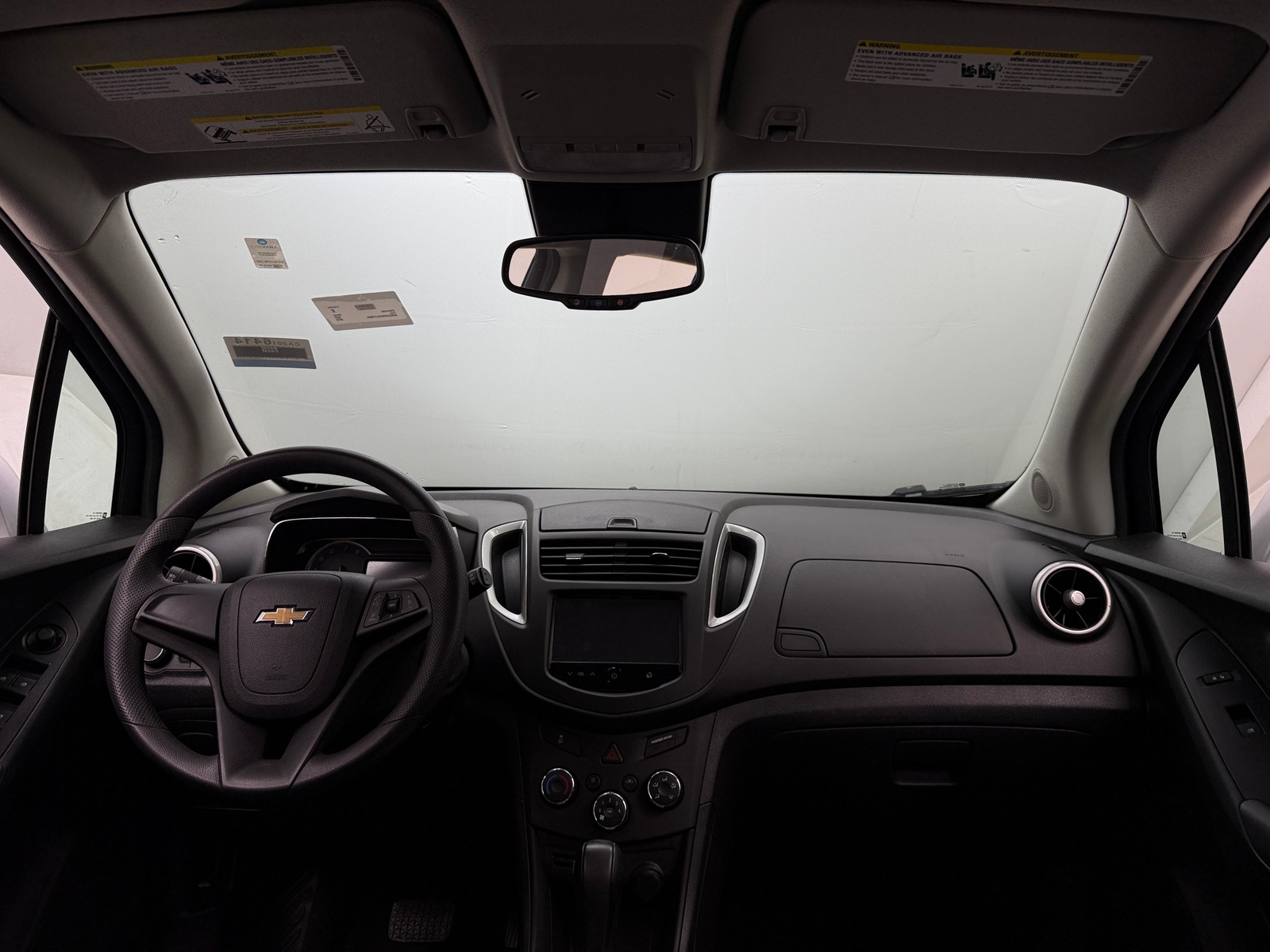 Thumbnail: 2016 Chevrolet Trax - 3