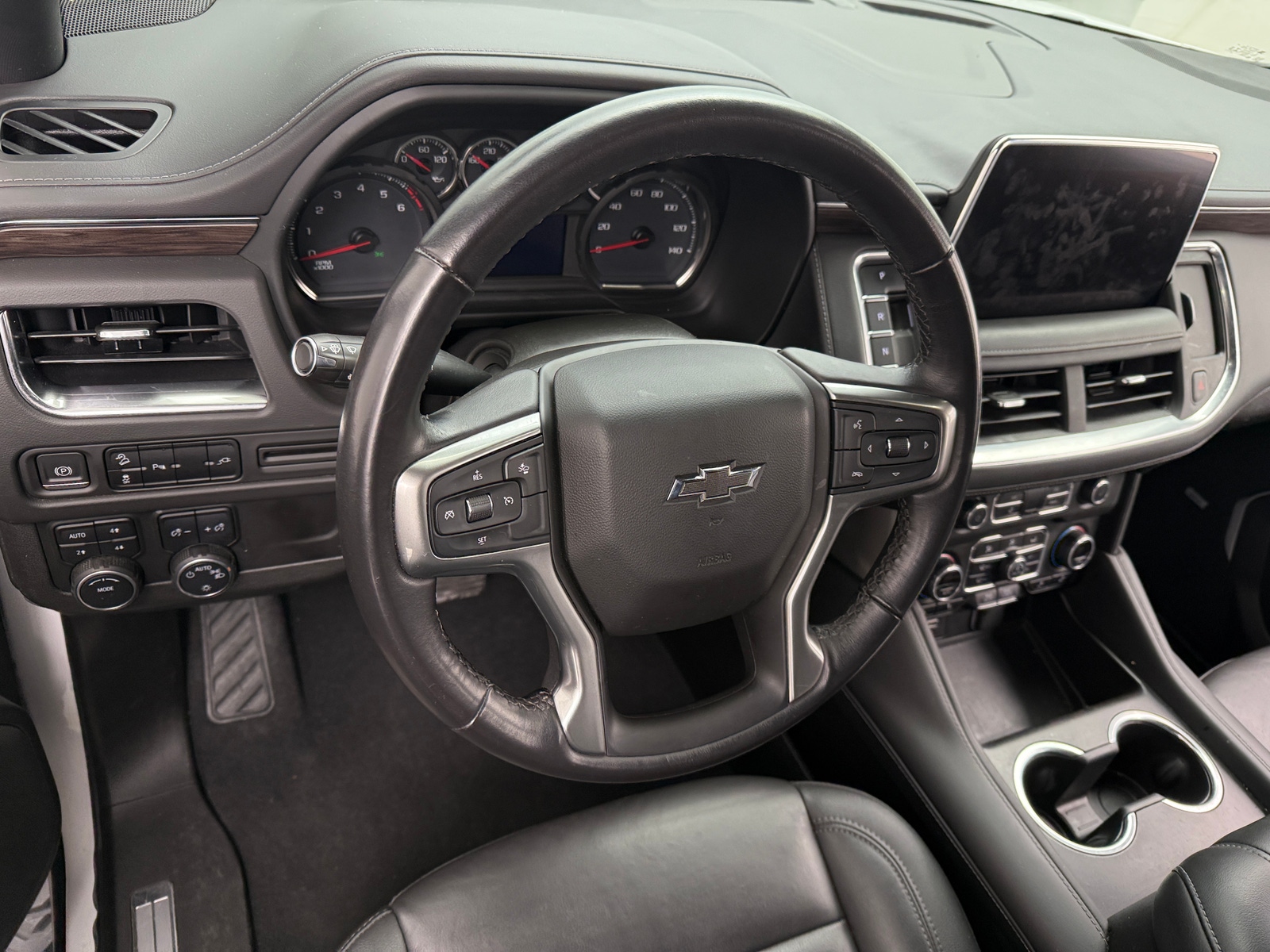 Thumbnail: 2021 Chevrolet Tahoe - 4