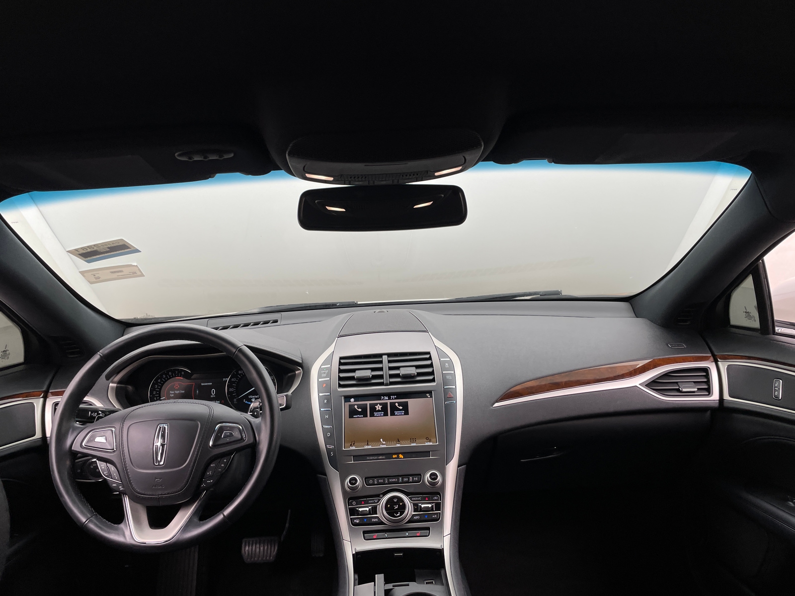 Thumbnail: 2019 Lincoln MKZ - 2