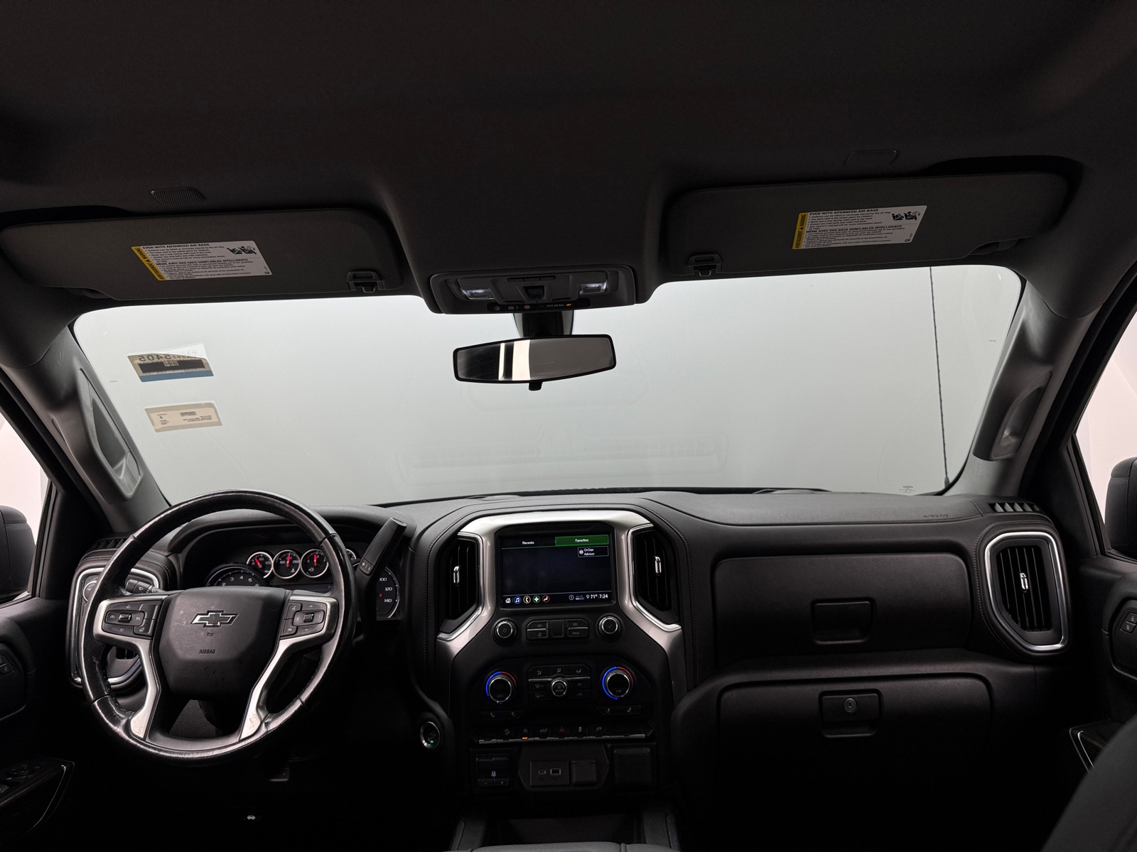 Thumbnail: 2020 Chevrolet Silverado 1500 - 3