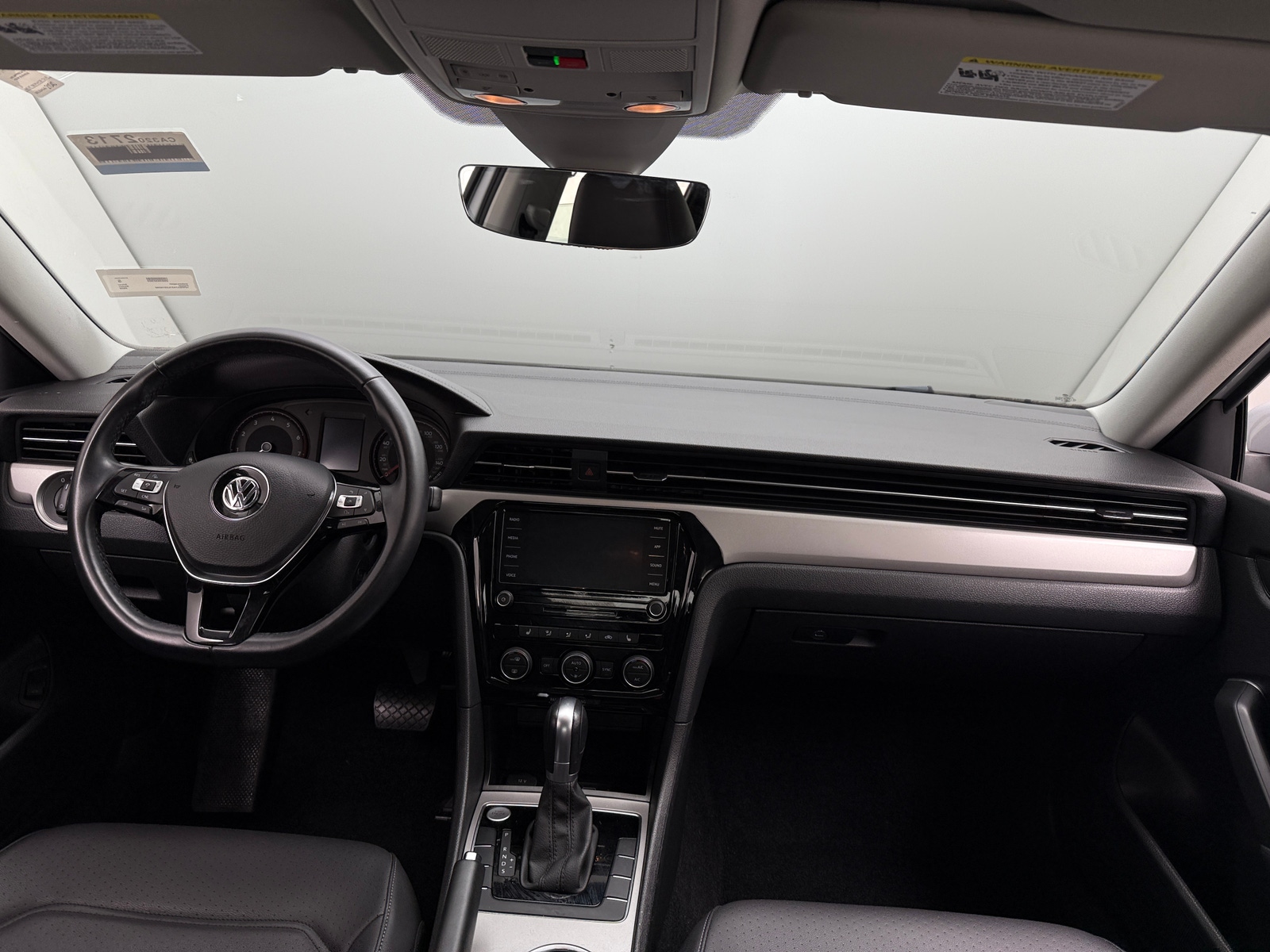 Thumbnail: 2020 Volkswagen Passat - 2