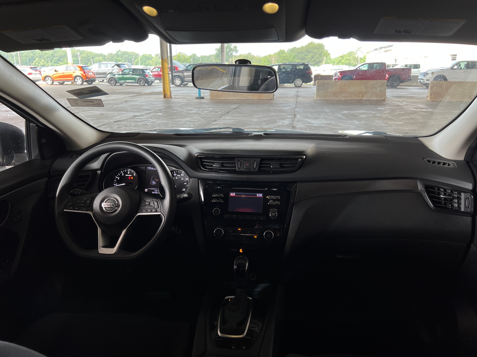 Thumbnail: 2018 Nissan Rogue Sport - 3