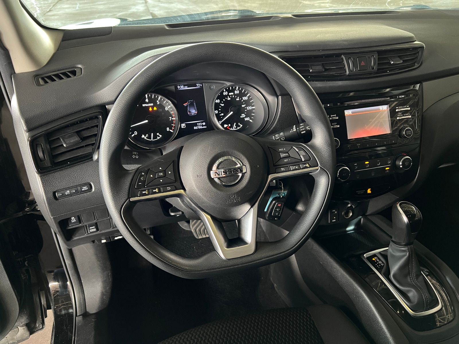 Thumbnail: 2018 Nissan Rogue Sport - 5