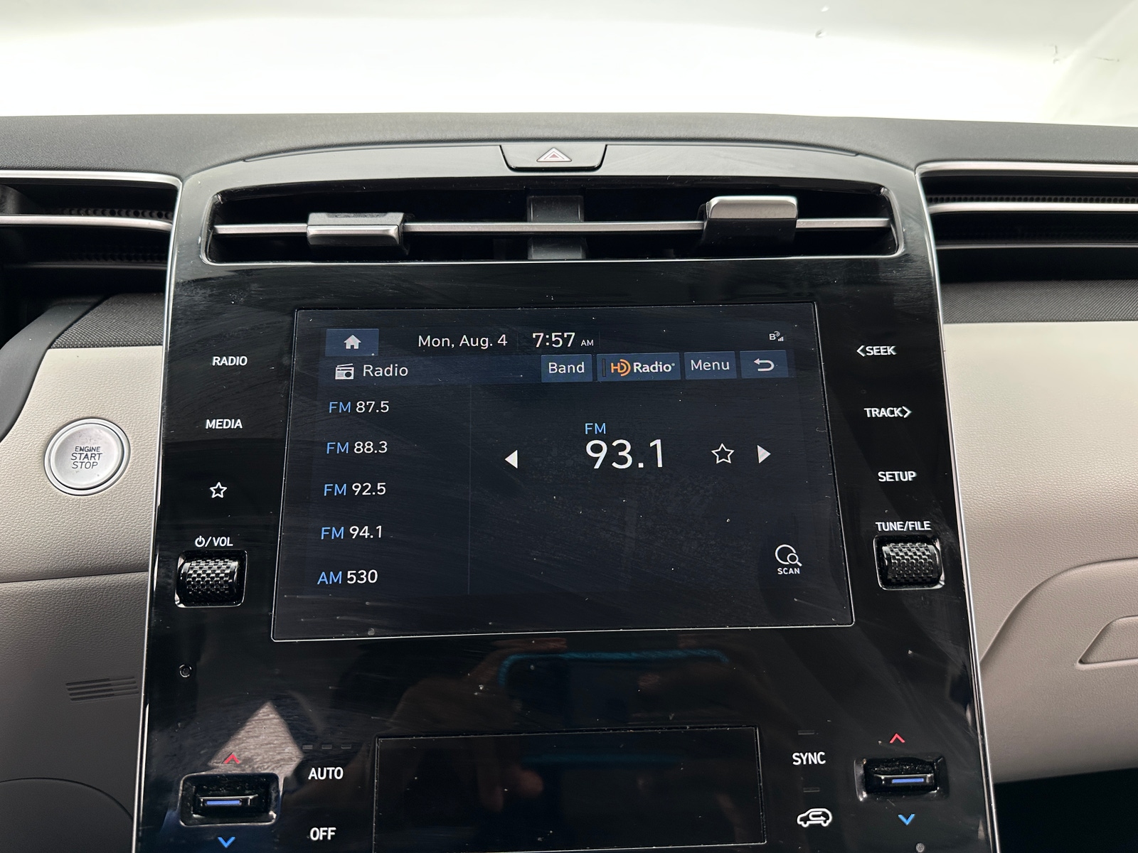 Thumbnail: 2023 Hyundai Tucson - 4