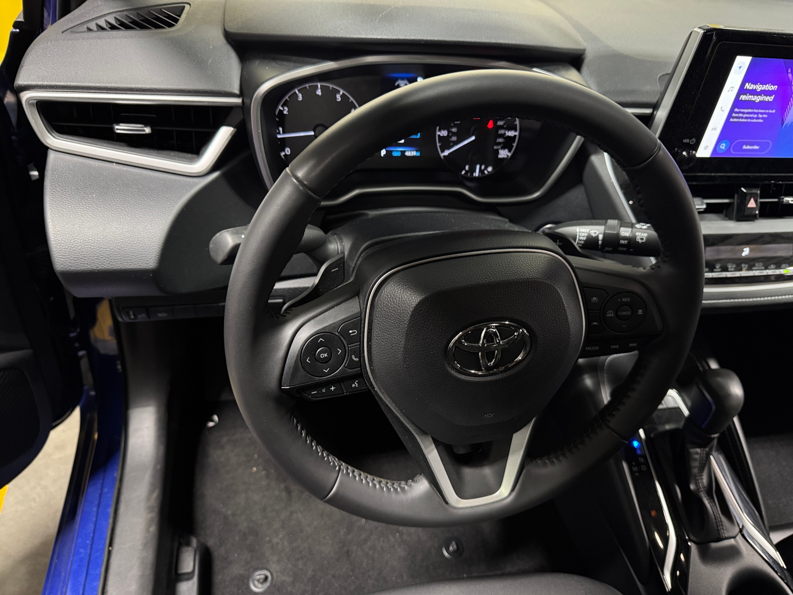 Thumbnail: 2023 Toyota Corolla - 5
