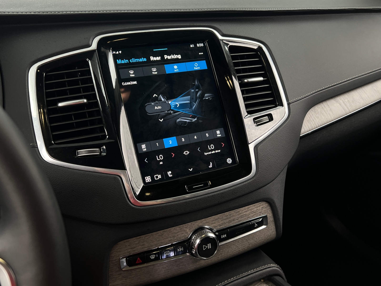 Thumbnail: 2024 Volvo XC90 - 3