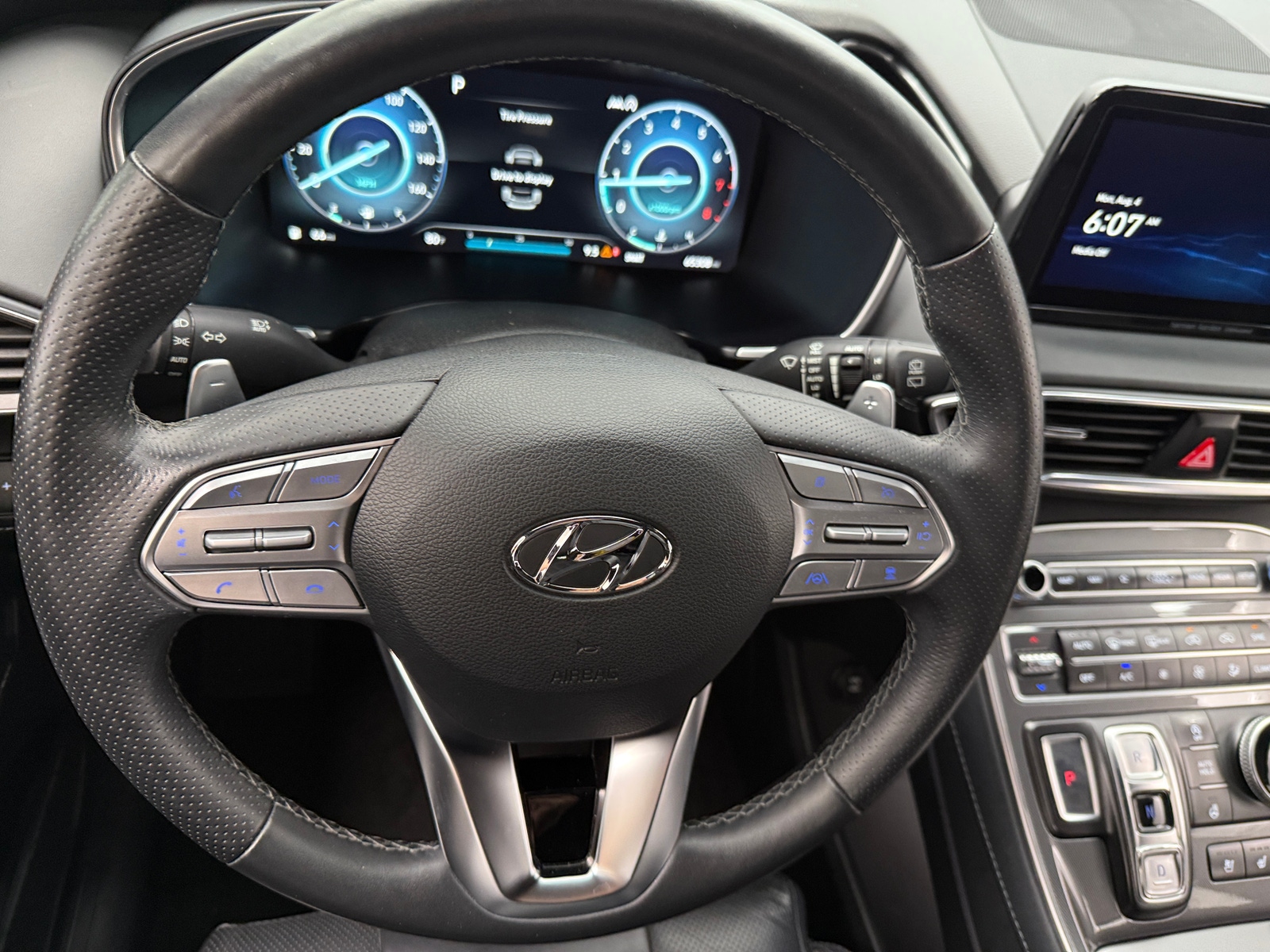 Thumbnail: 2023 Hyundai Santa Fe - 4