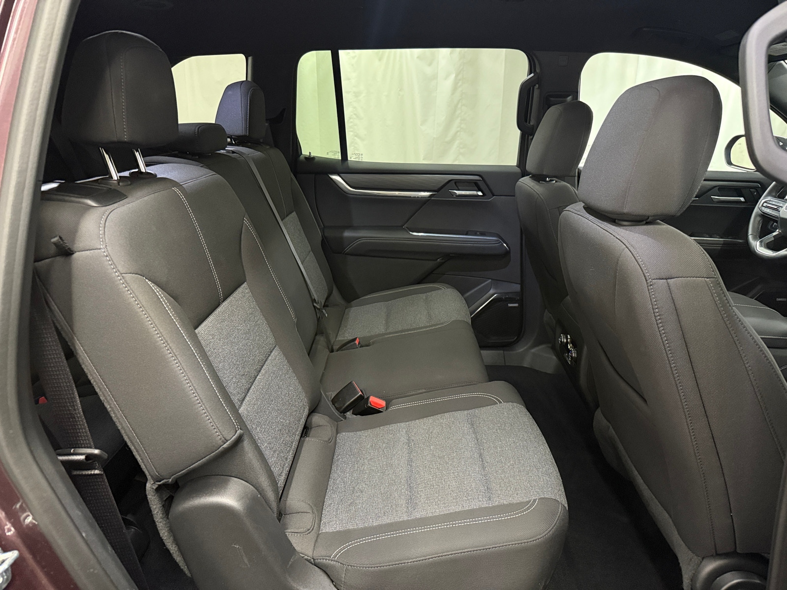 Thumbnail: 2025 GMC Acadia - 6