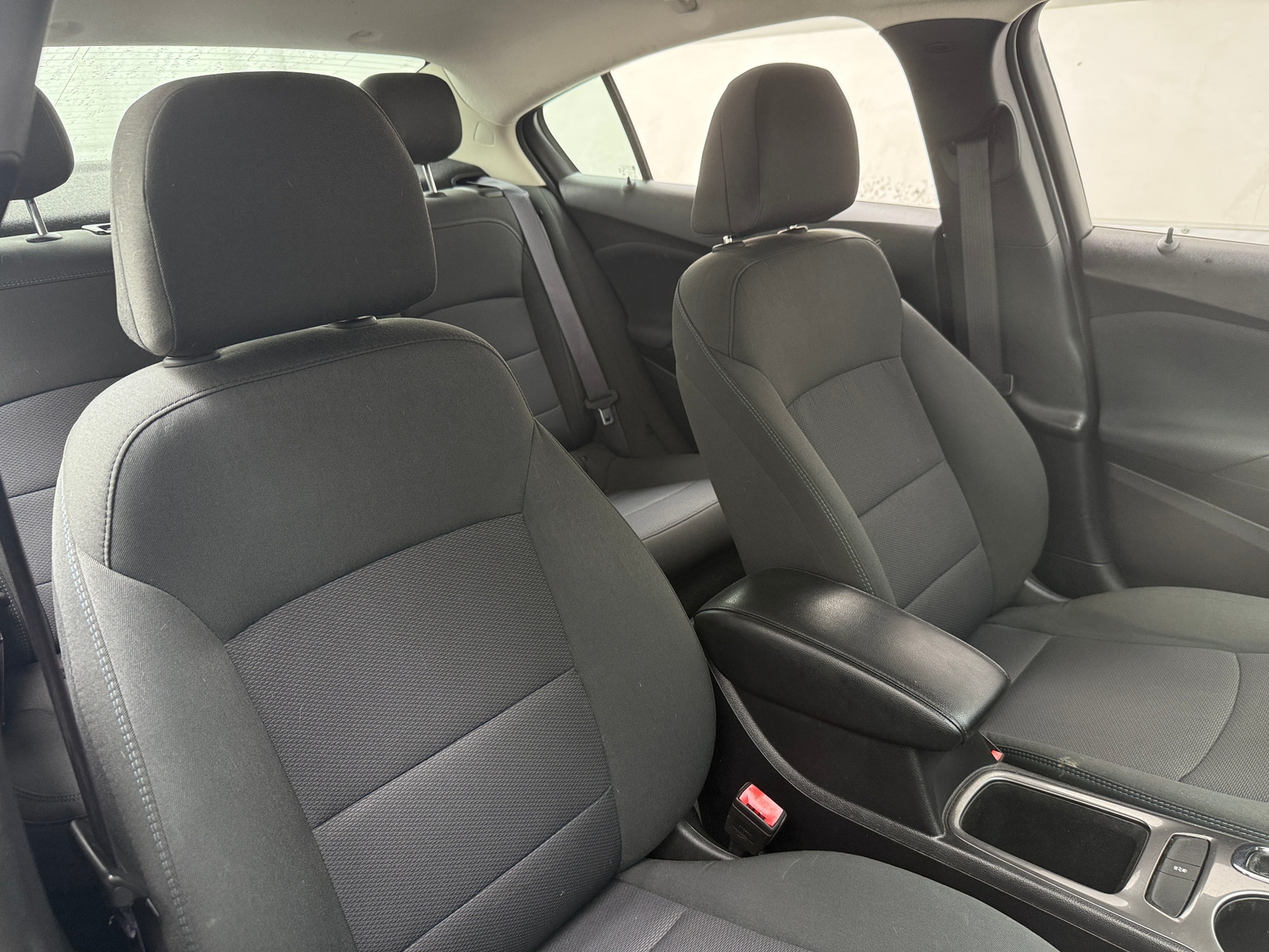 Thumbnail: 2017 Chevrolet Cruze - 2
