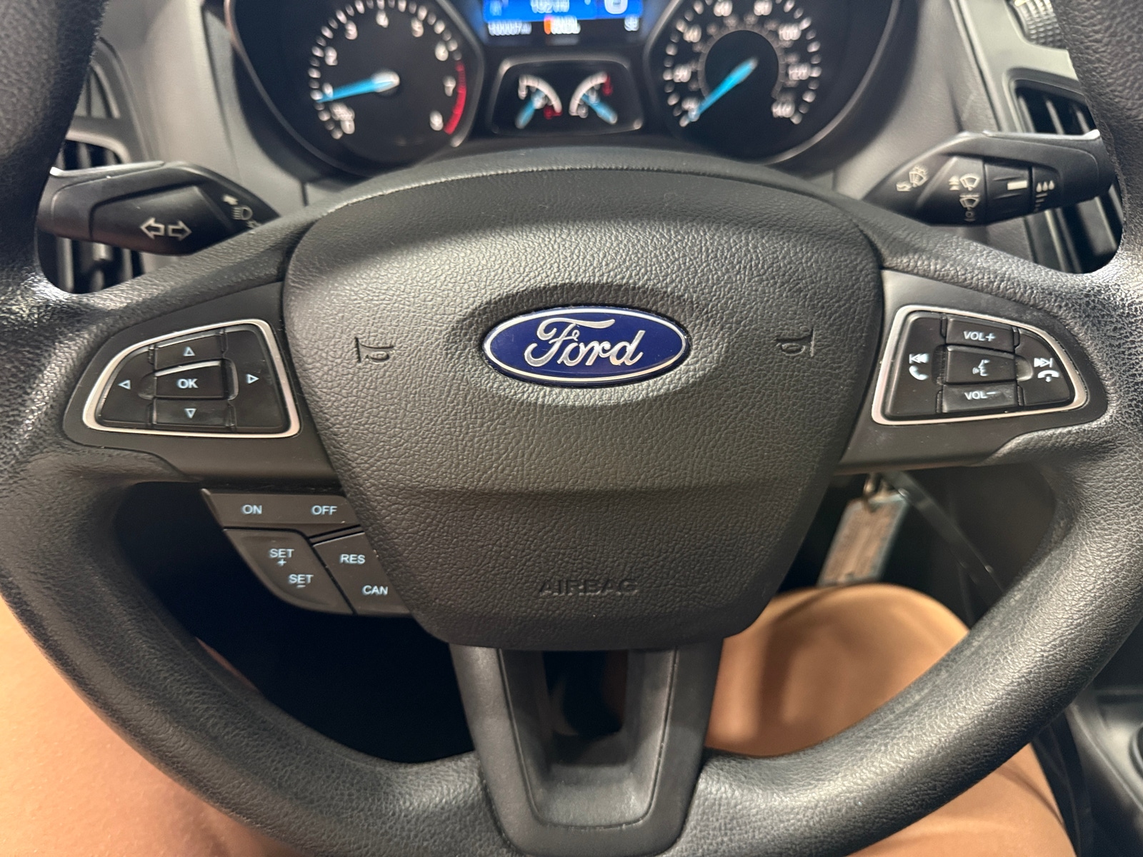 Thumbnail: 2018 Ford Focus - 5