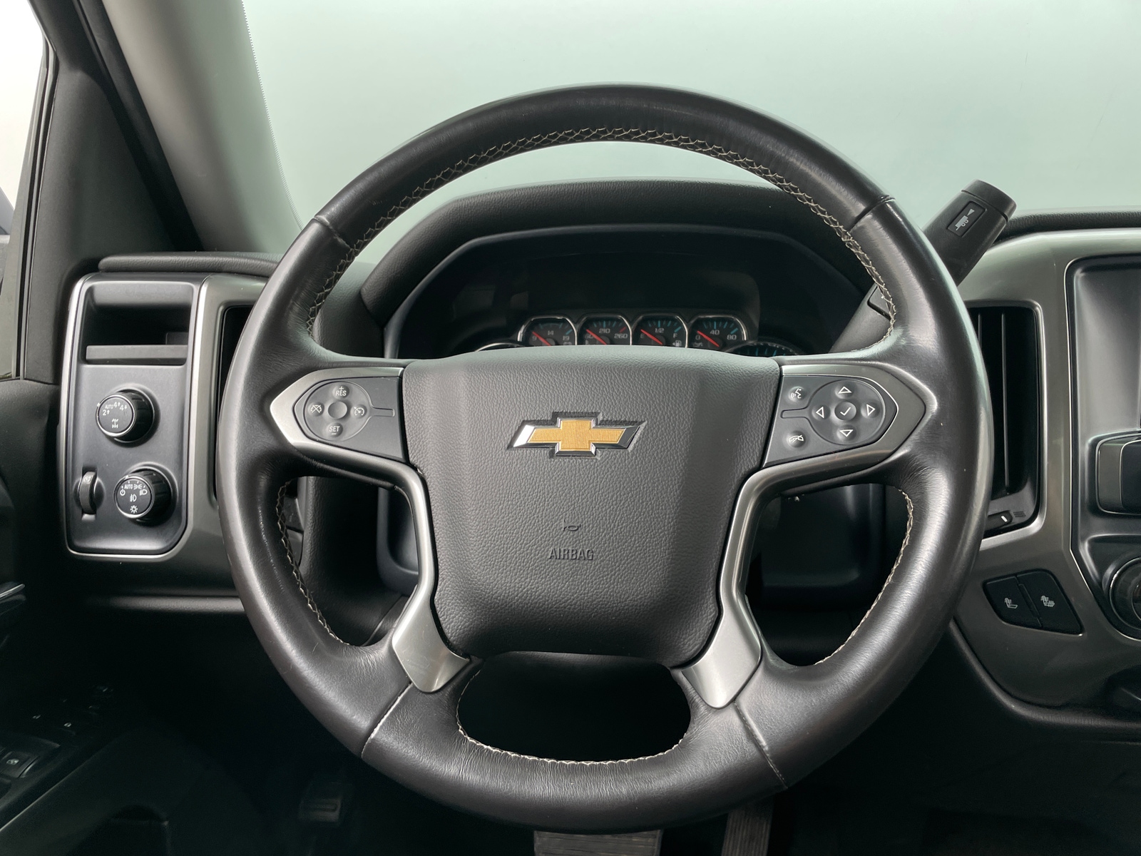 Thumbnail: 2018 Chevrolet Silverado 1500 - 5