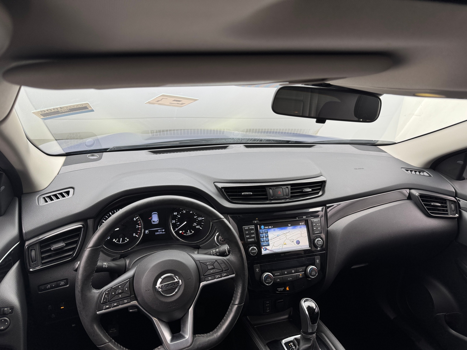 Thumbnail: 2017 Nissan Rogue Sport - 2
