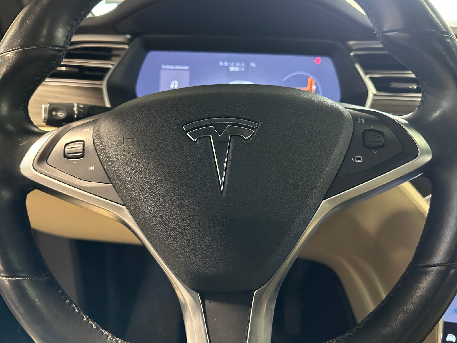 Thumbnail: 2016 Tesla Model X - 4