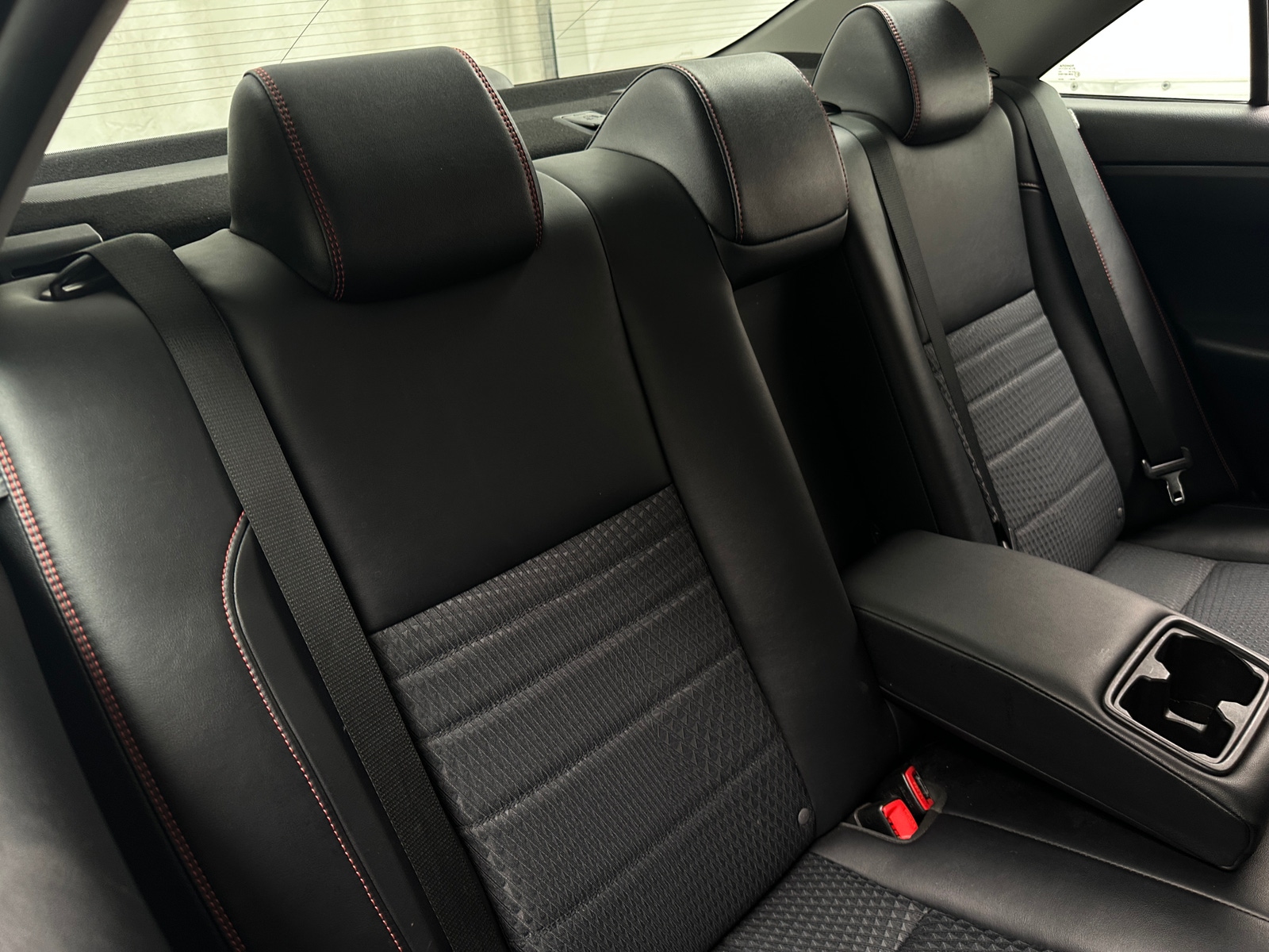 Thumbnail: 2015 Toyota Camry - 6