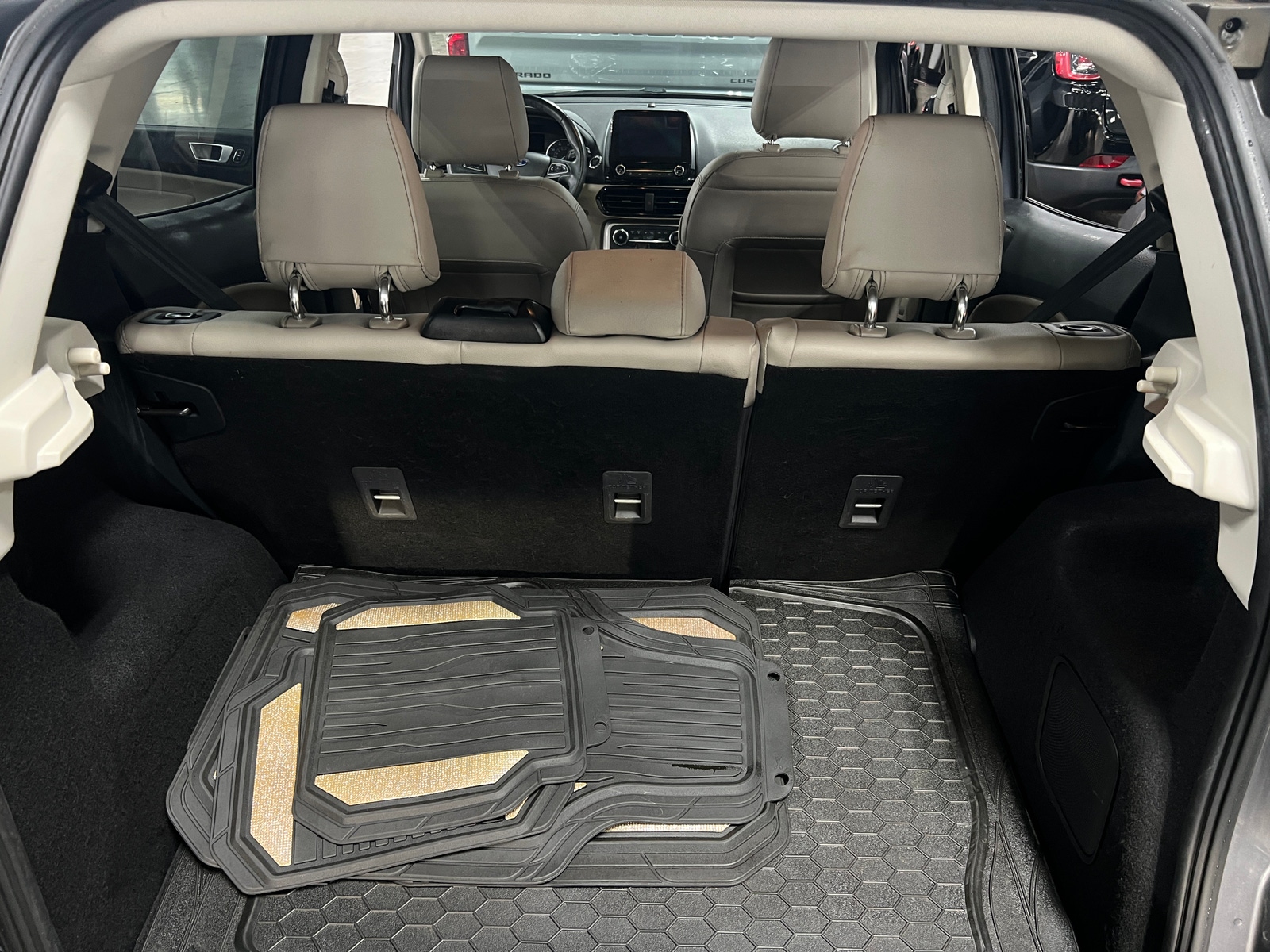 Thumbnail: 2019 Ford EcoSport - 6