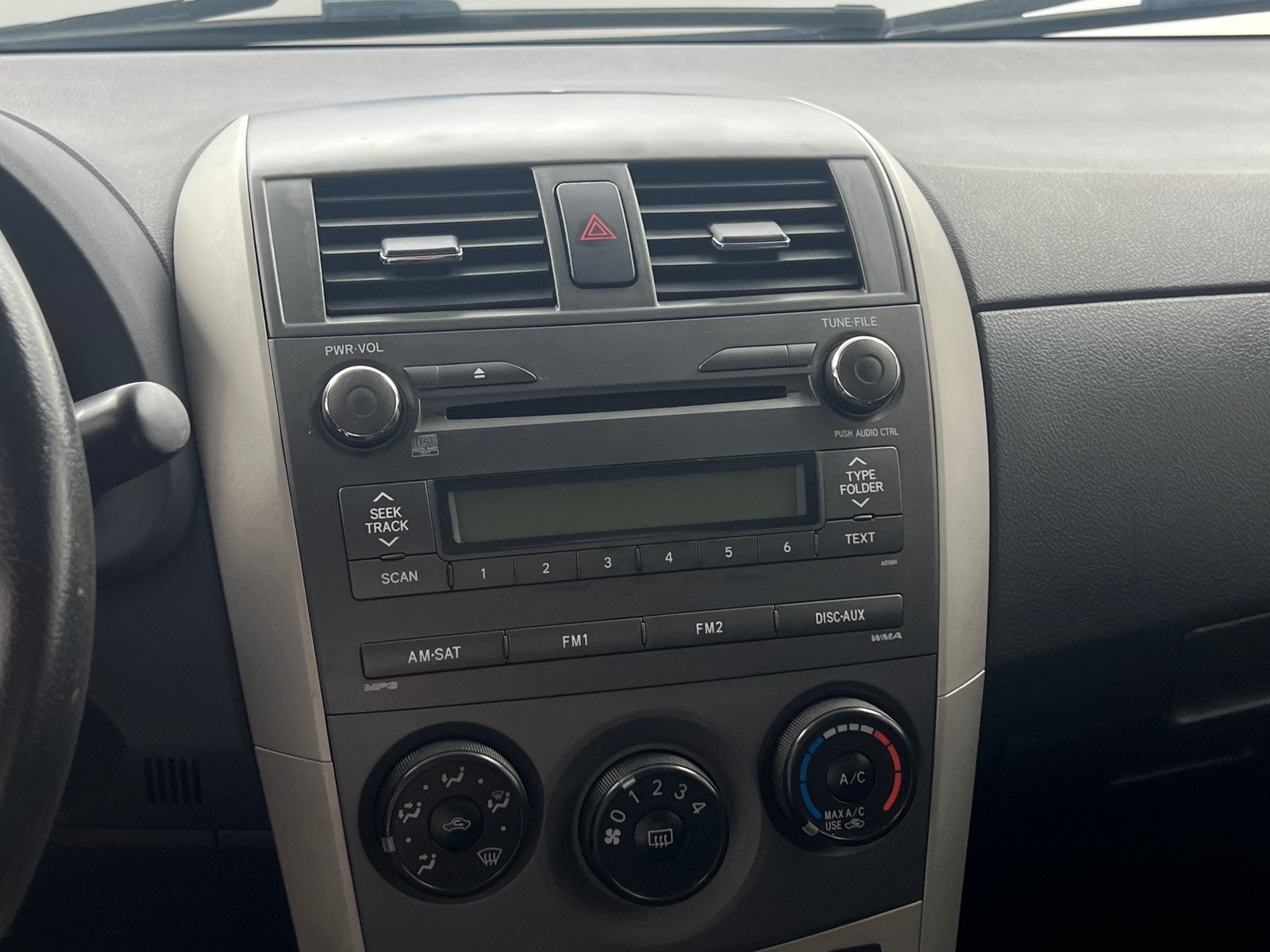 Thumbnail: 2010 Toyota Corolla - 4