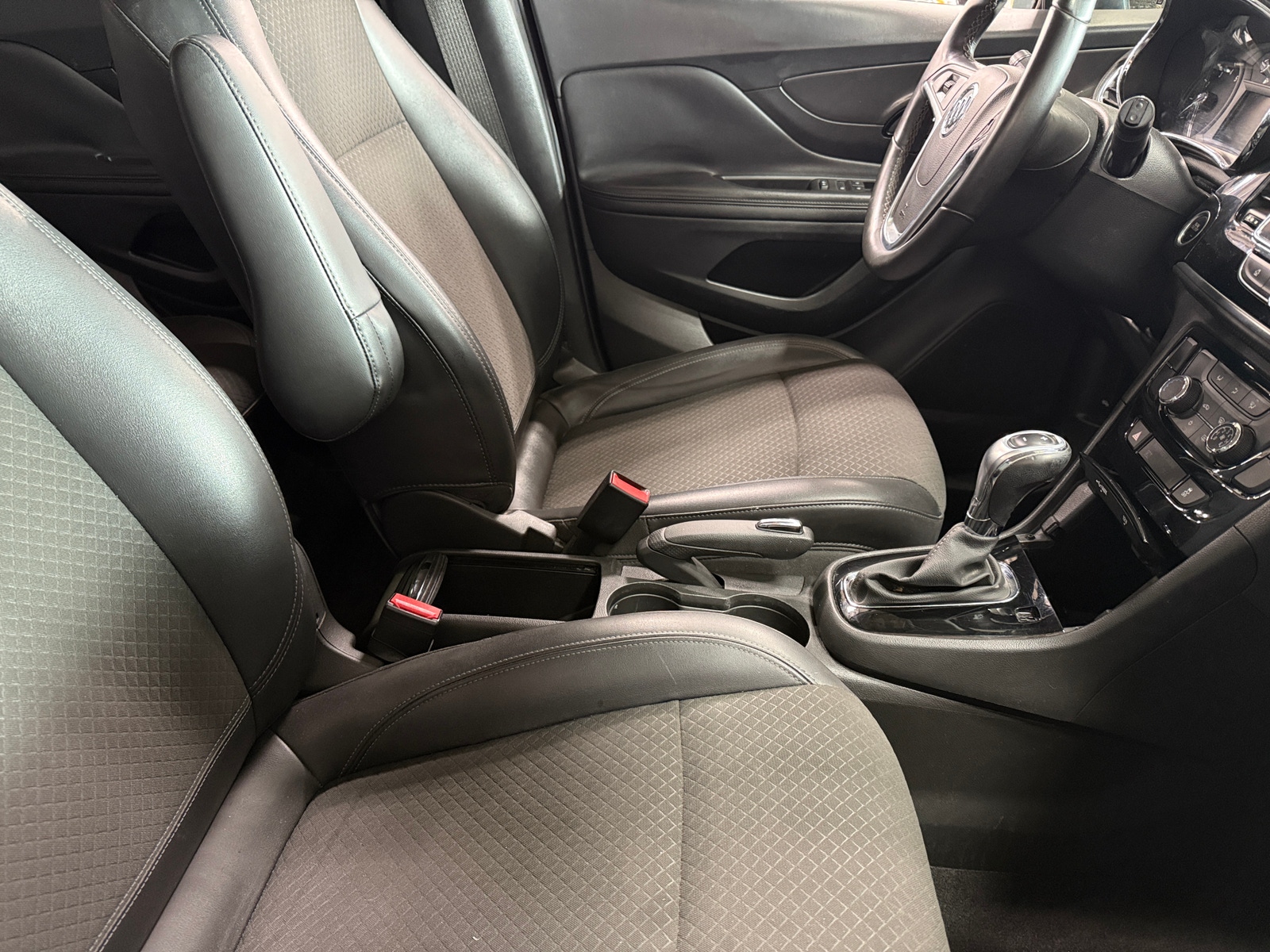 Thumbnail: 2018 Buick Encore - 2