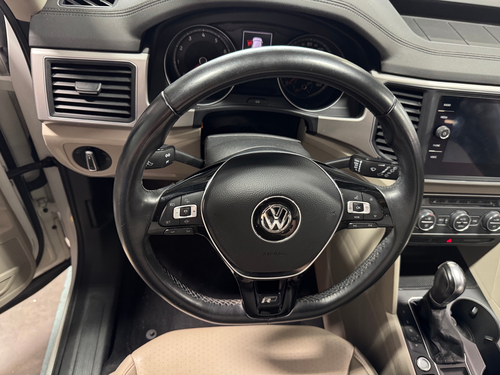 Thumbnail: 2019 Volkswagen Atlas - 4